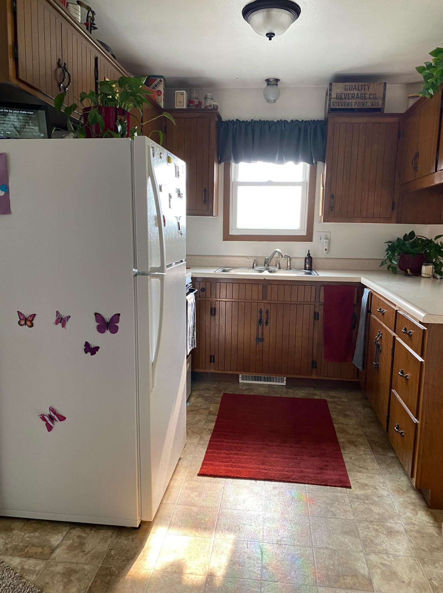 3609 Mangin St #3611, Manitowoc, WI 54220