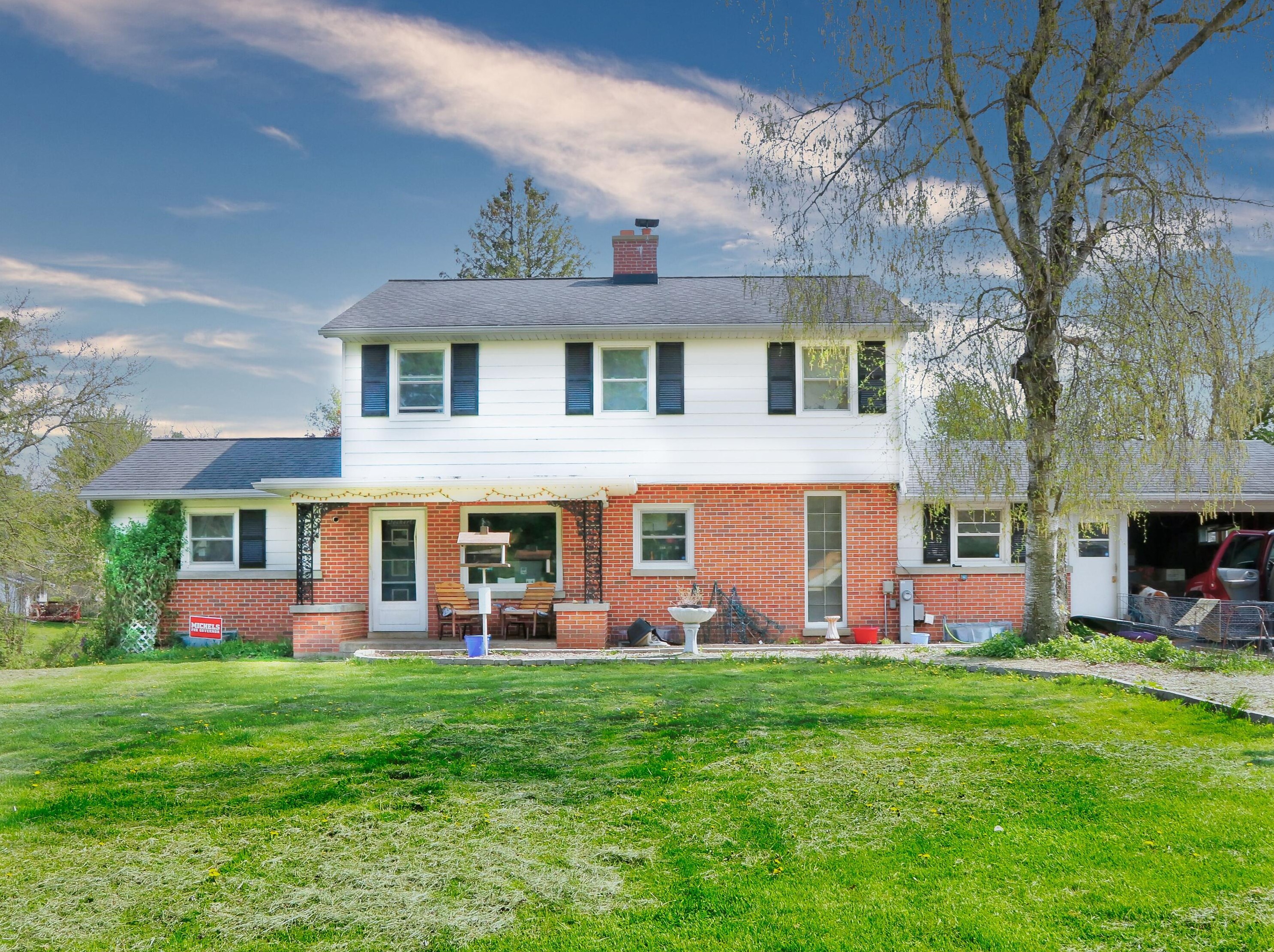 609 Riverview Dr, Plymouth, WI 53073