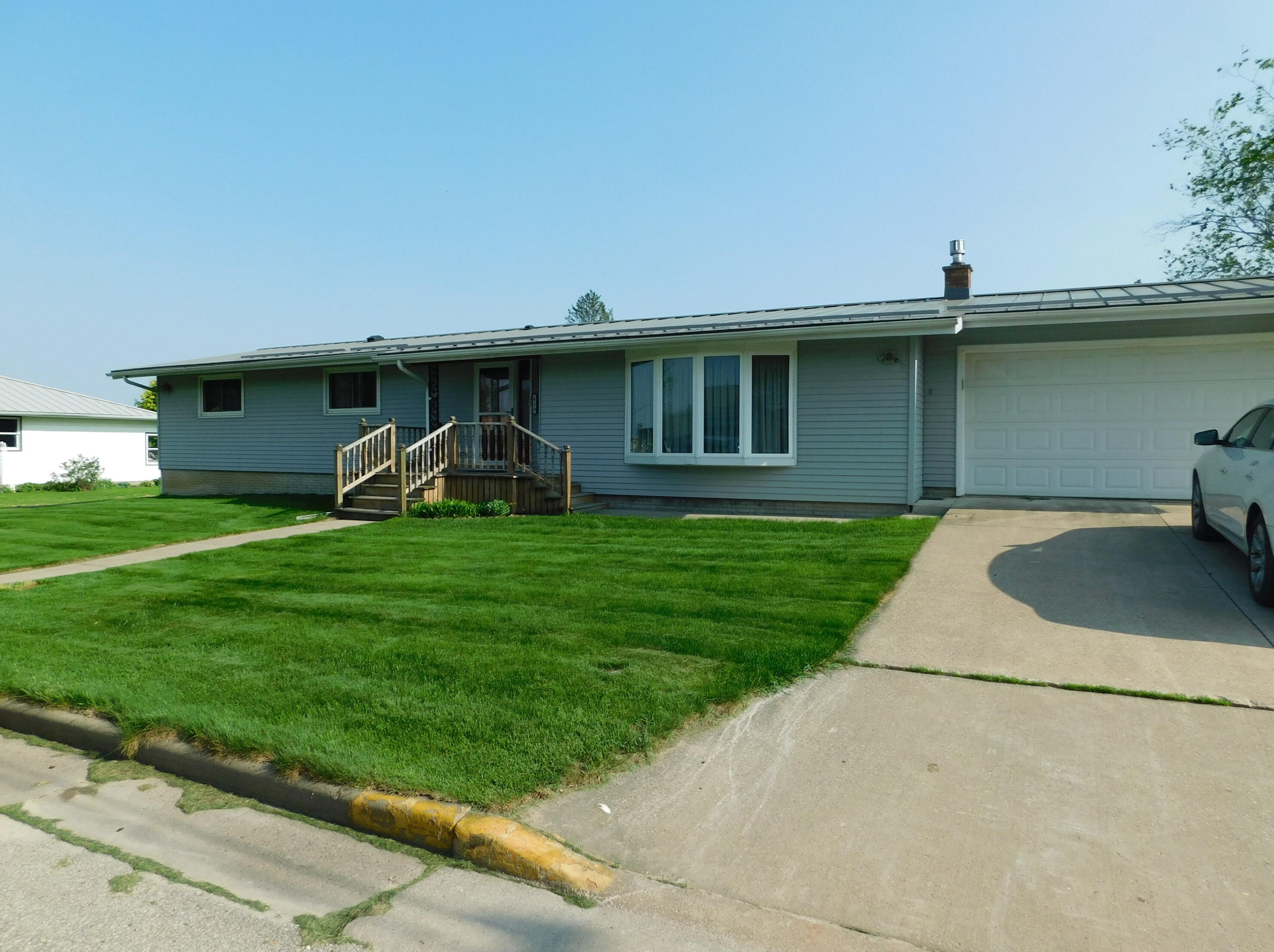 419 Schneider St, Cashton, WI 54619-8039
