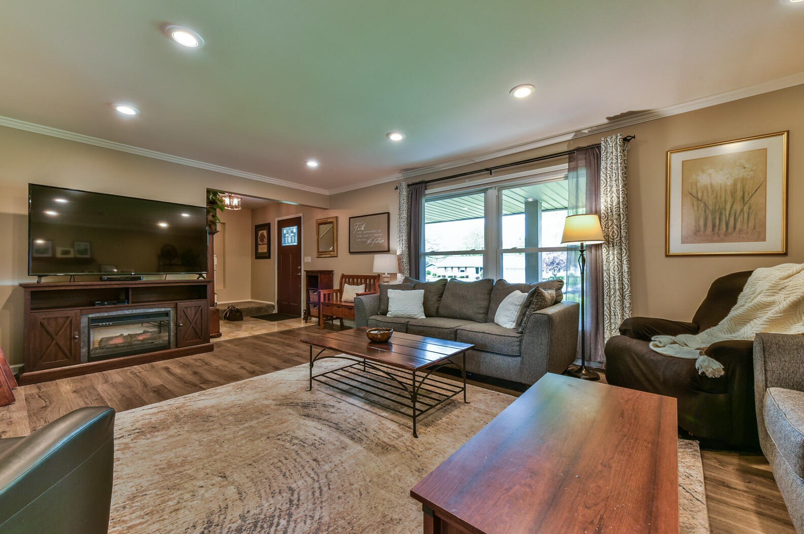 4210 Bexley Dr, Brookfield WI  53045-7404 exterior