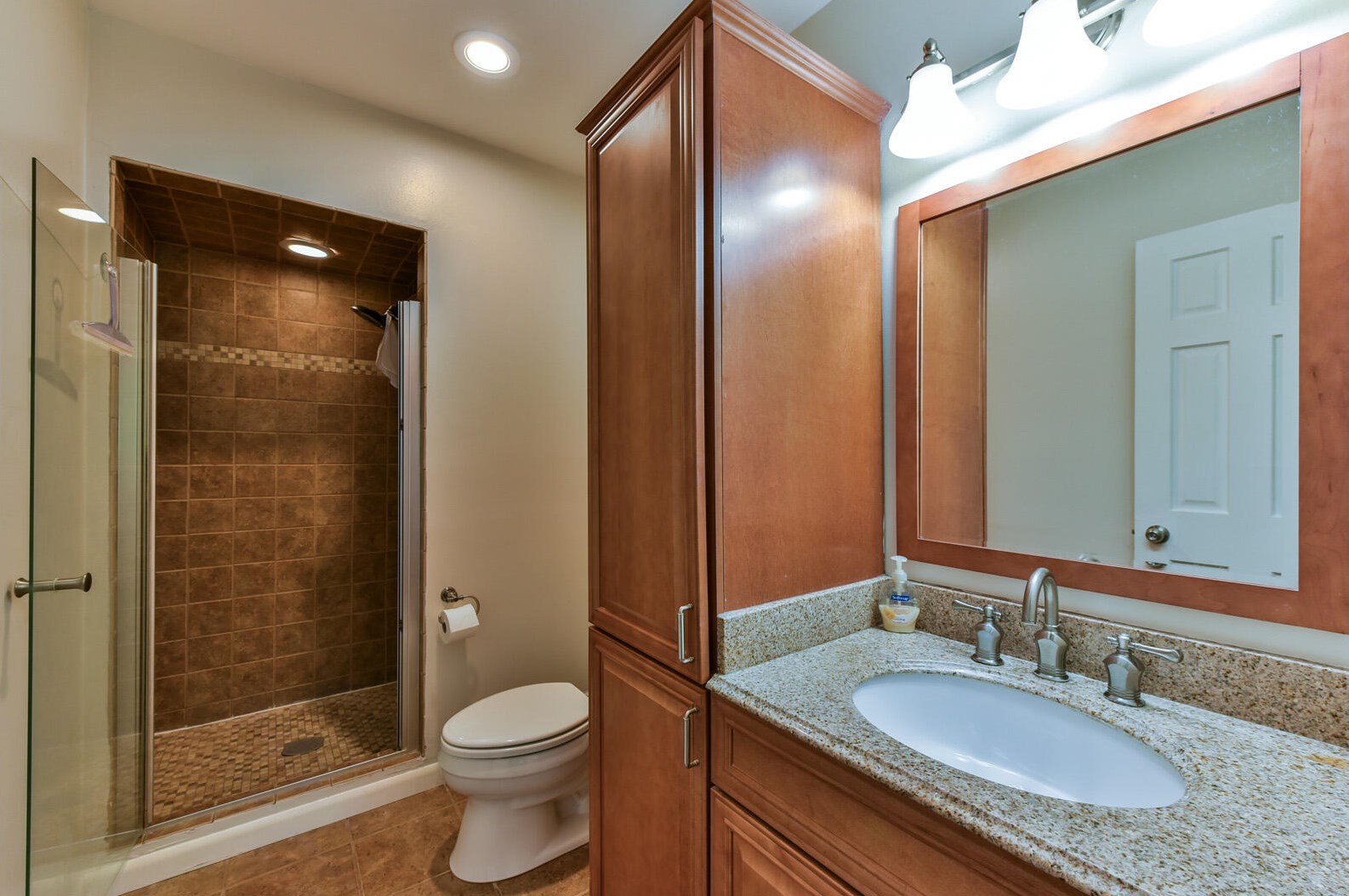 4210 Bexley Dr, Brookfield WI  53045-7404 exterior