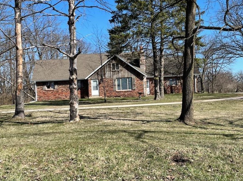 6202 Back Rd, Lyons, WI 53105-8213