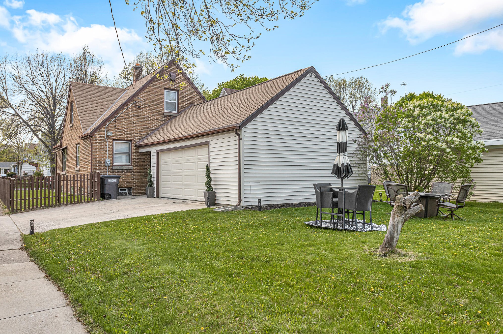 2503 12th St, Sheboygan WI  53083-4770 exterior