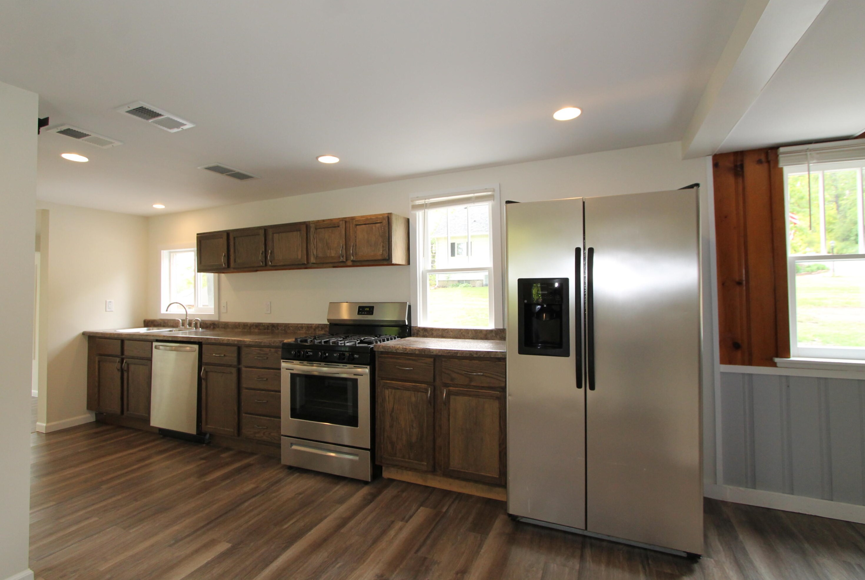 30021 Circle Dr, Lyons, WI 53105-9181