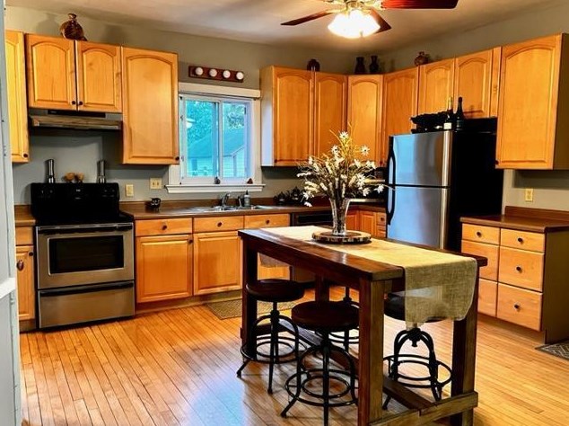 435 Smith St, Plymouth, WI 53073