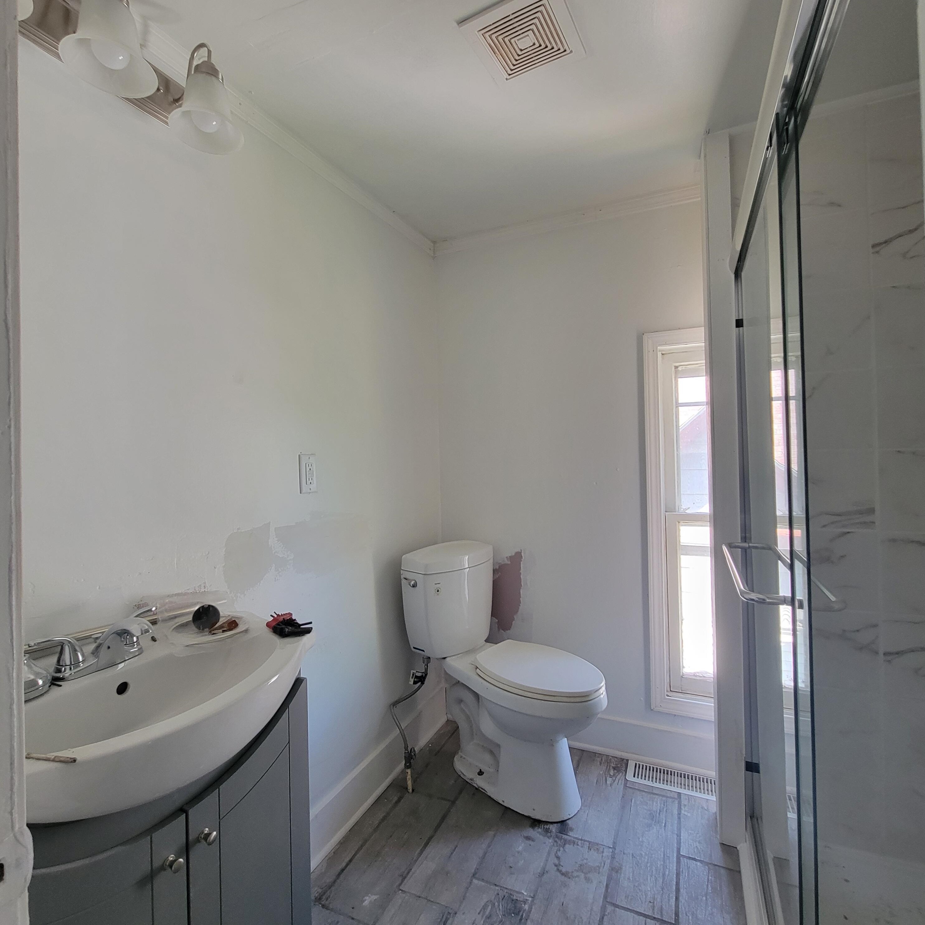 1713 Howe St, Racine WI 53403-2609 exterior