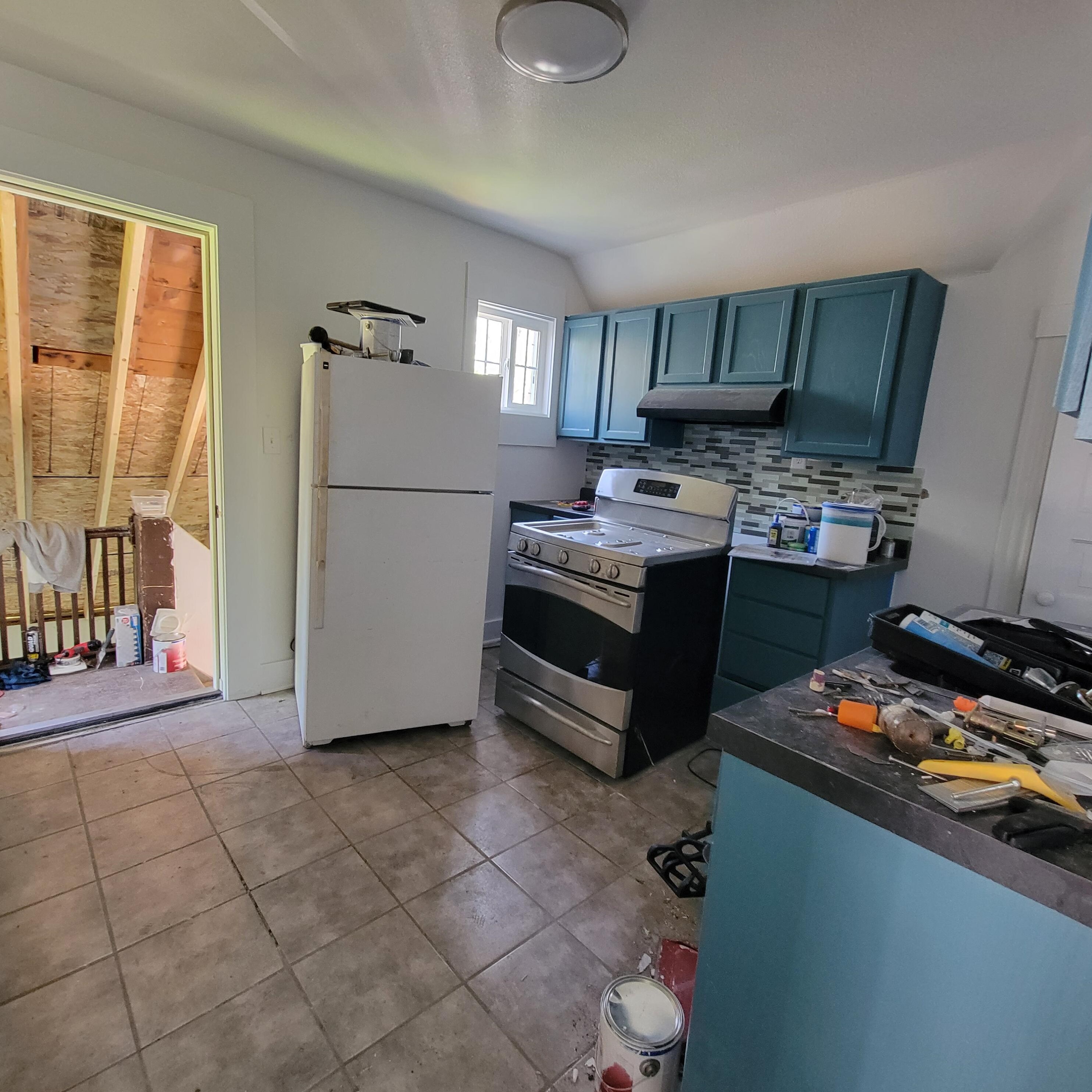 1713 Howe St, Racine WI 53403-2609 exterior