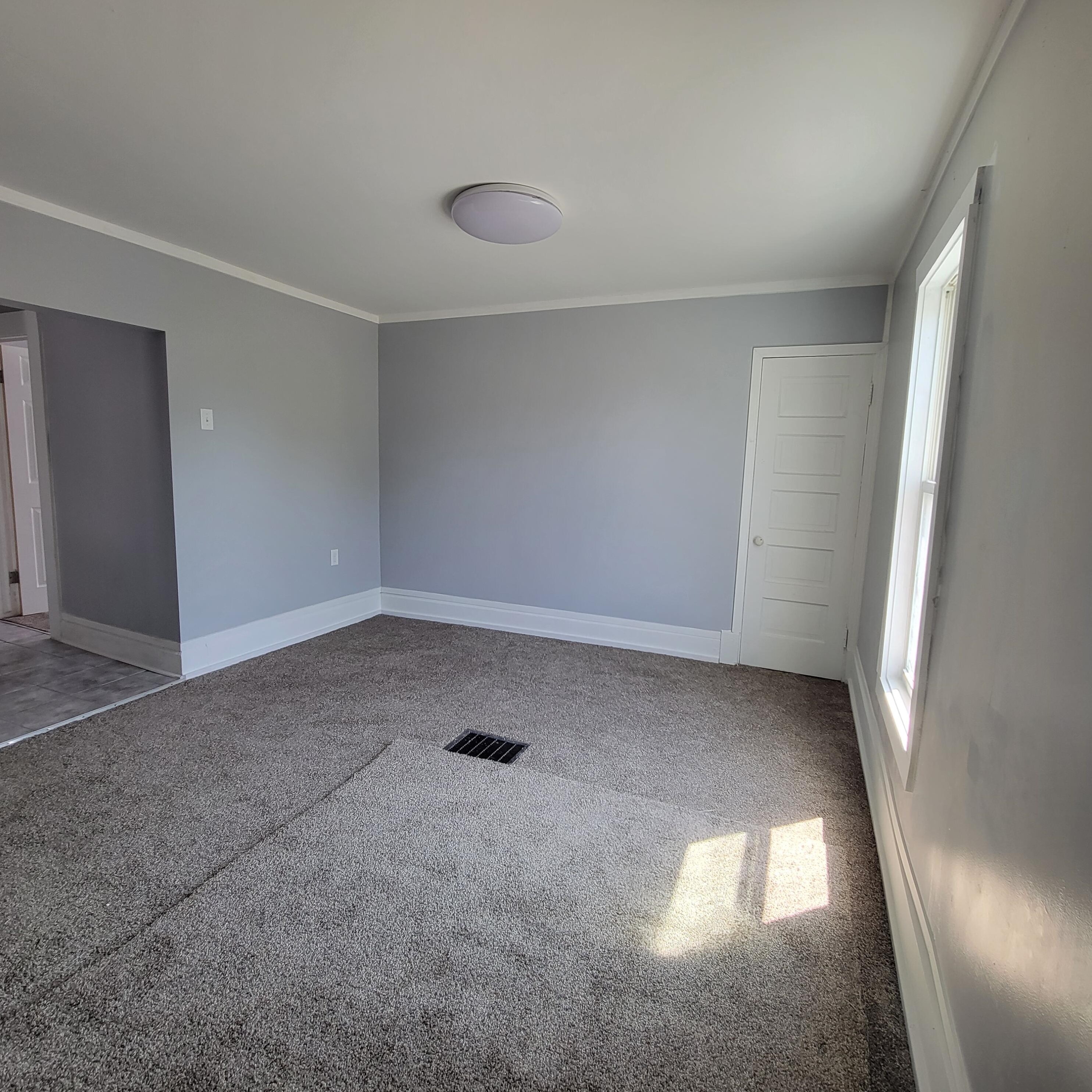 1713 Howe St, Racine WI 53403-2609 exterior