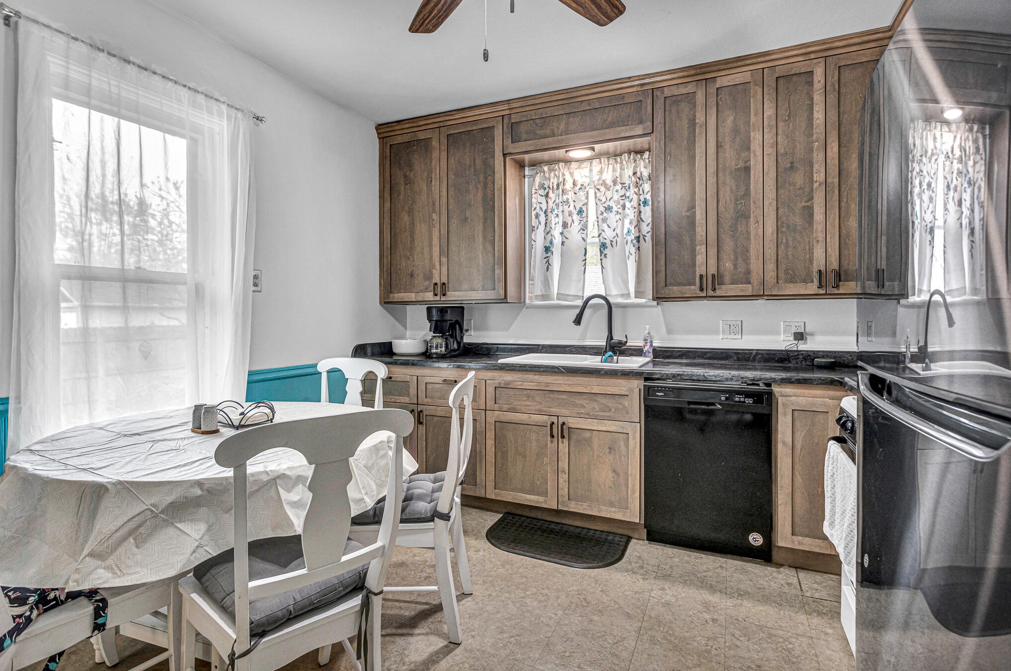1538 N 12th St, Sheboygan, WI 53081