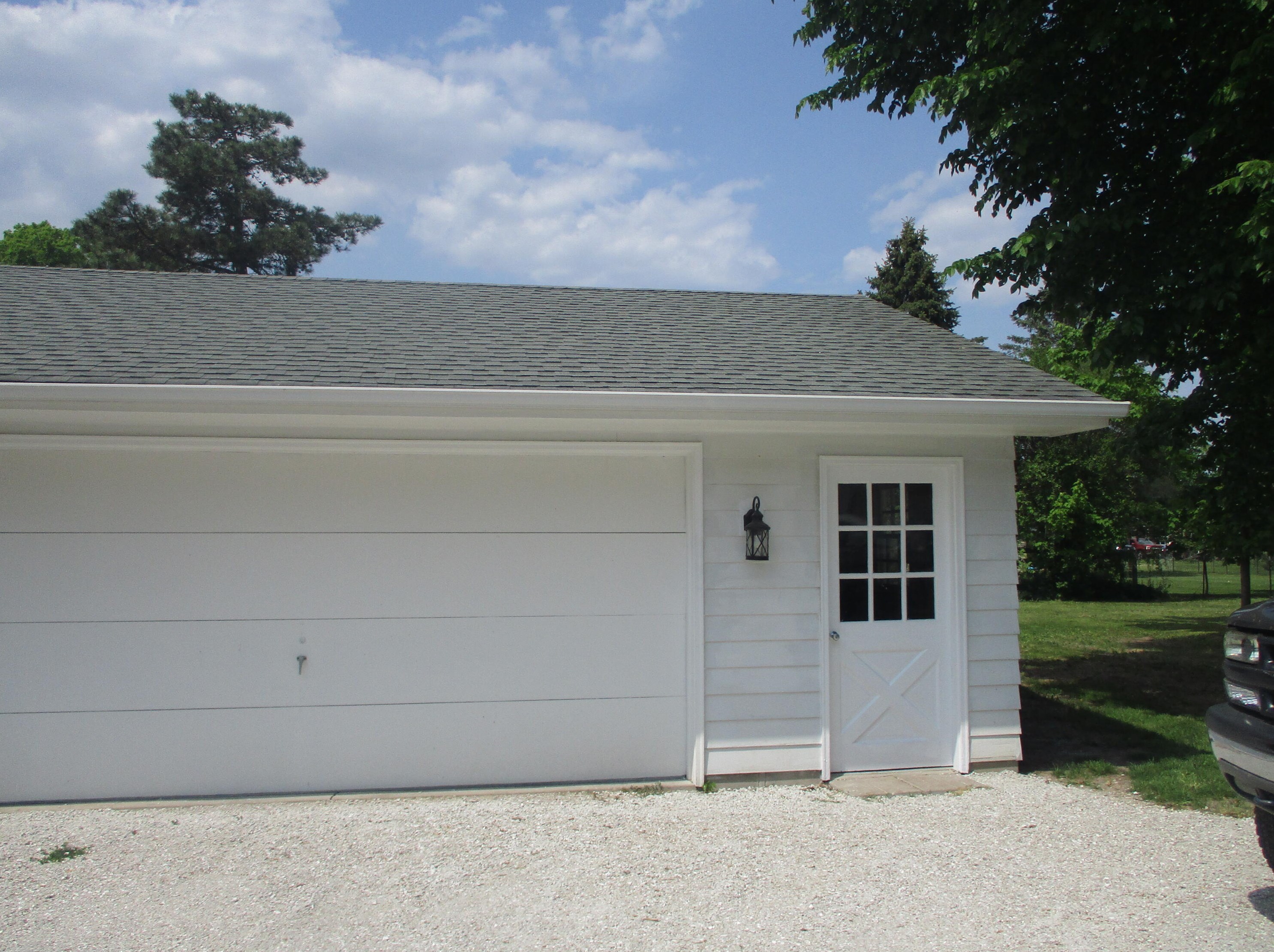 302 Main St, Lyons WI  53105-1565 exterior
