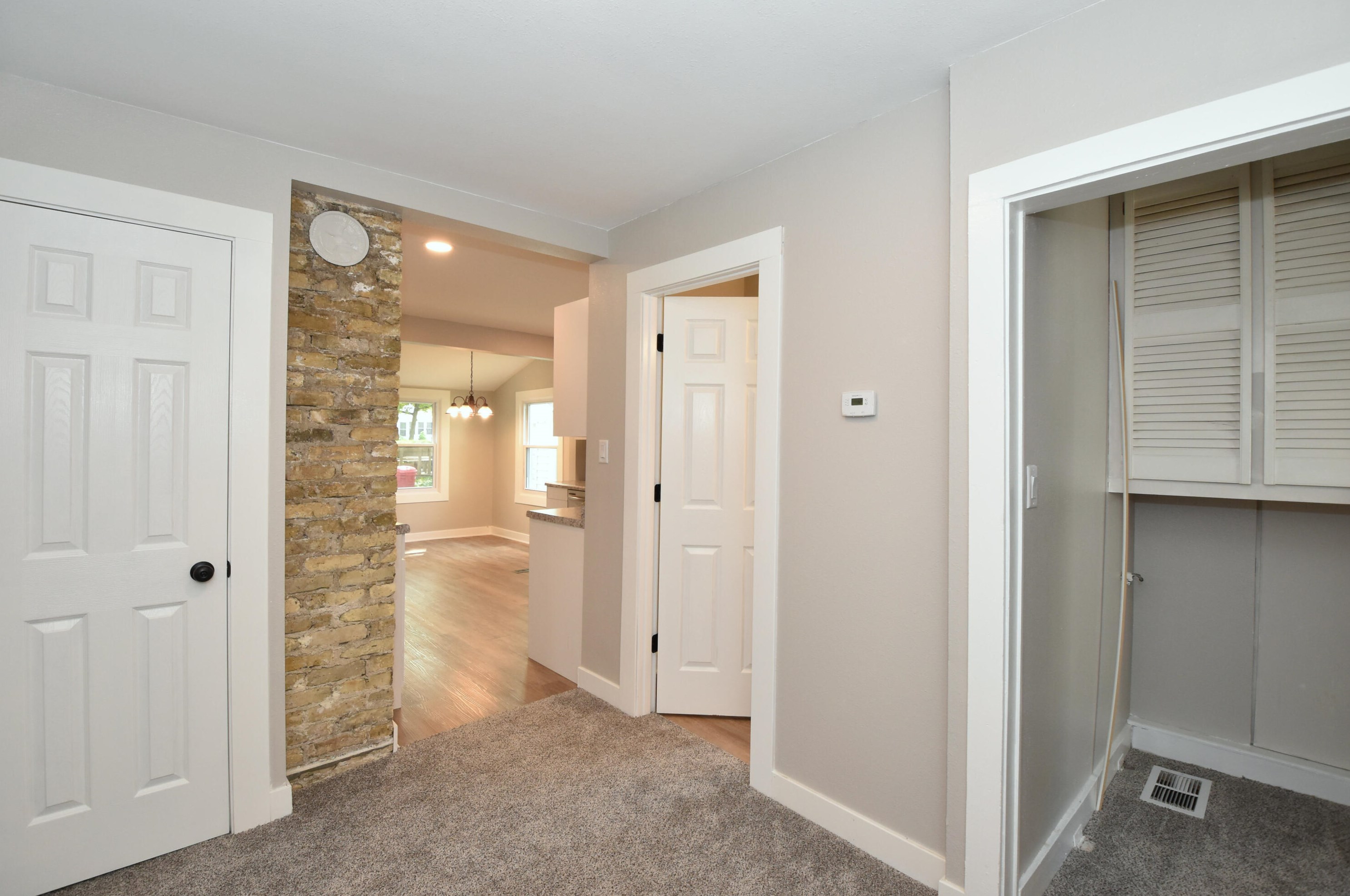 11013 Parnell Ave, Hales Corners WI  53130-1866 exterior