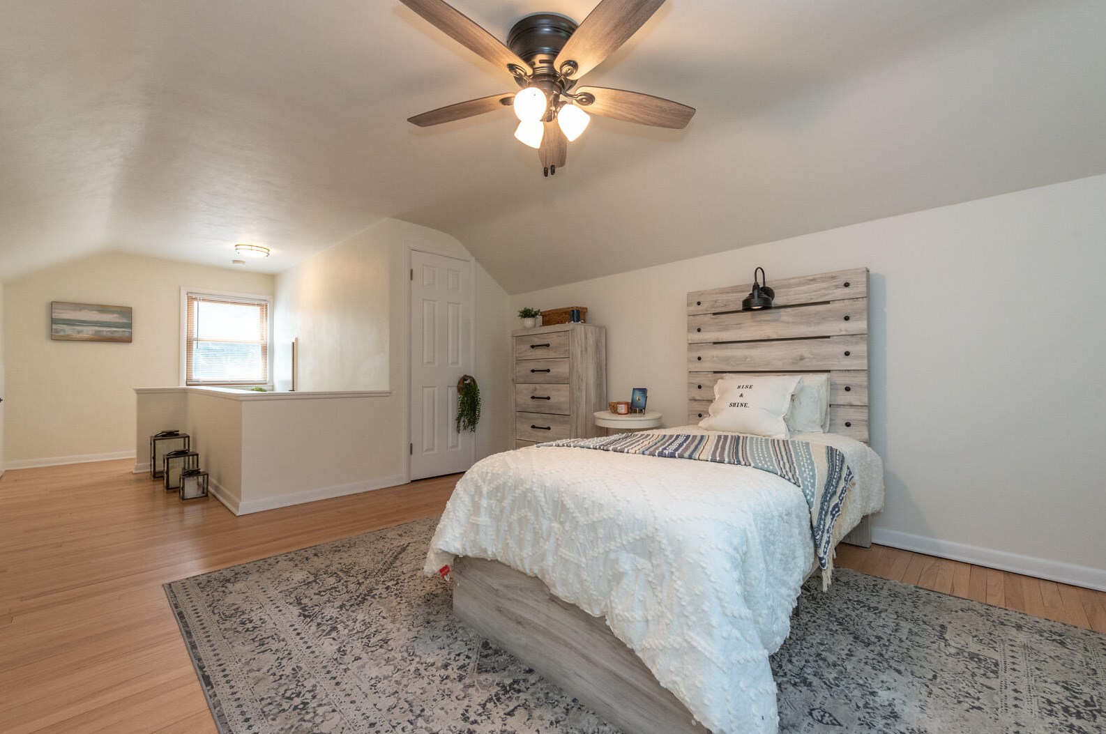 17325 Burnet St, Brookfield WI  53045-6706 exterior