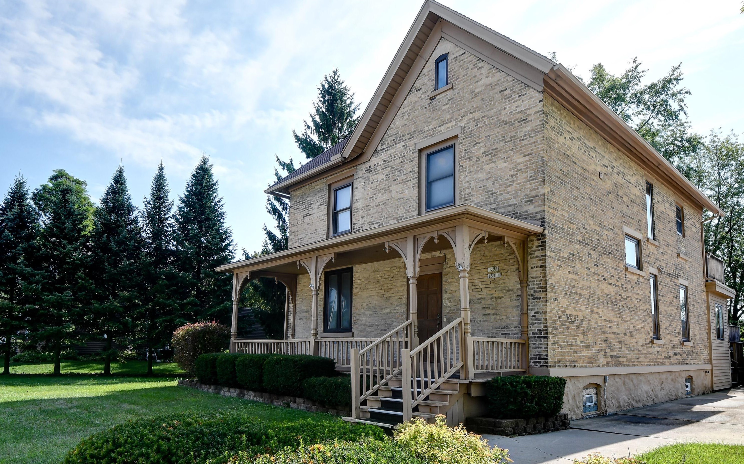1551 Fond Du Lac Ave, Kewaskum, WI 53040