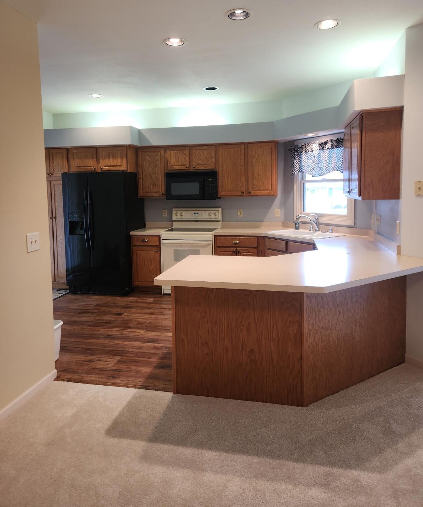 14017 W Waterford Square Dr, Waukesha, WI 53151