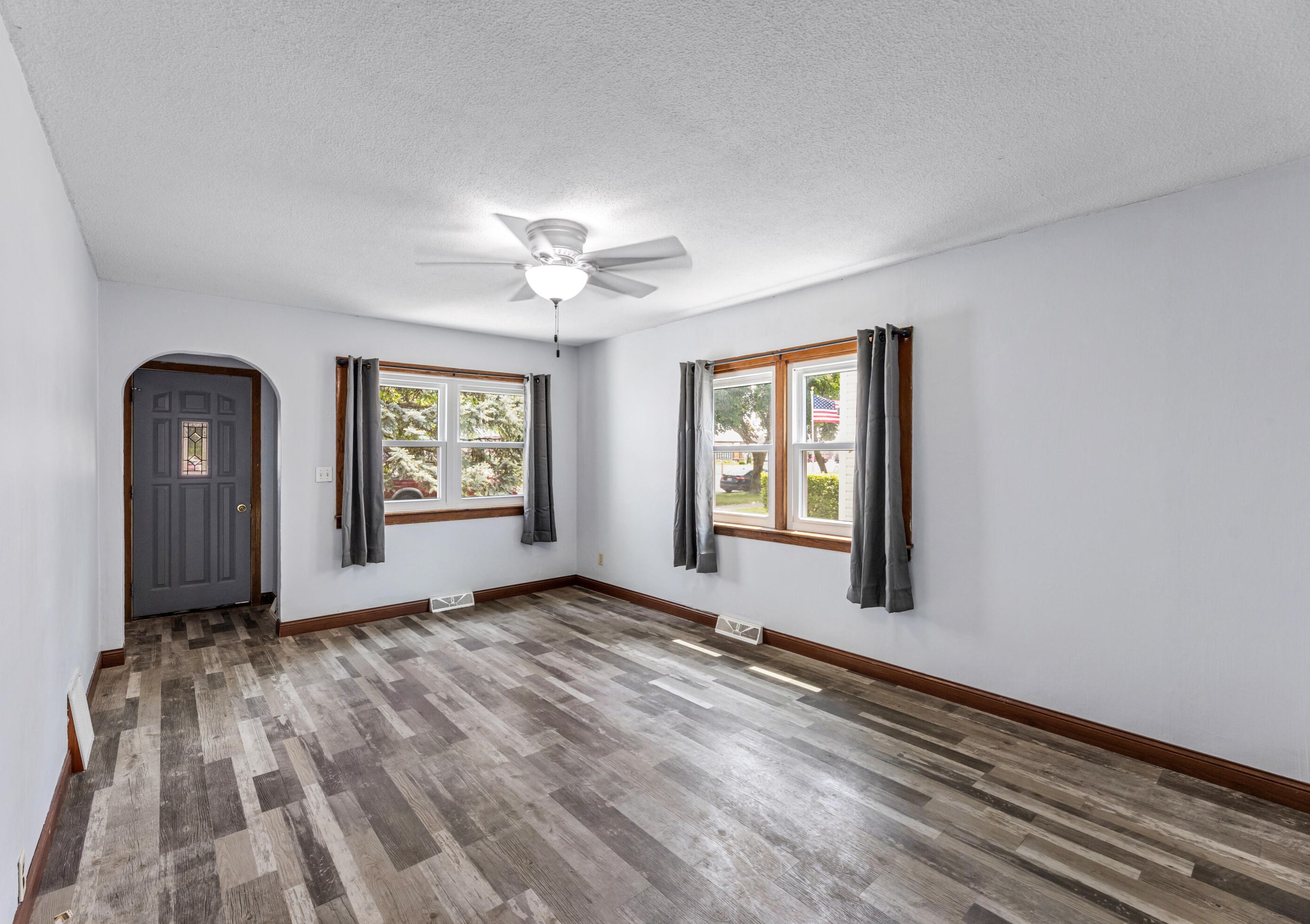 2614 East Ave S, La Crosse, WI 54601