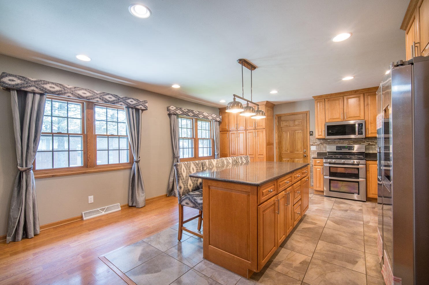1110 Edgewood Rd, Kewaskum, WI 53040