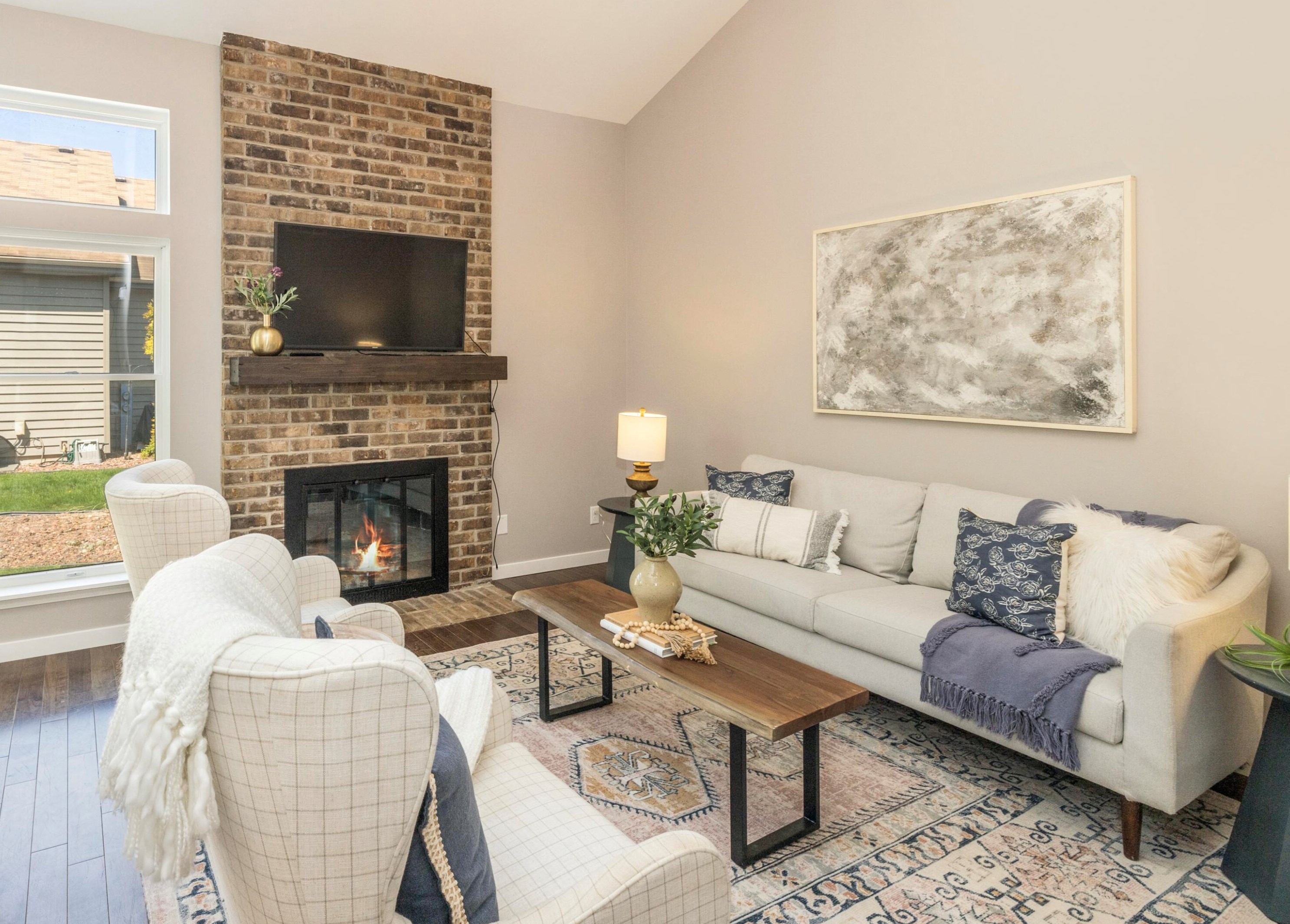 247 Oak St, Grafton, WI 53024-2510