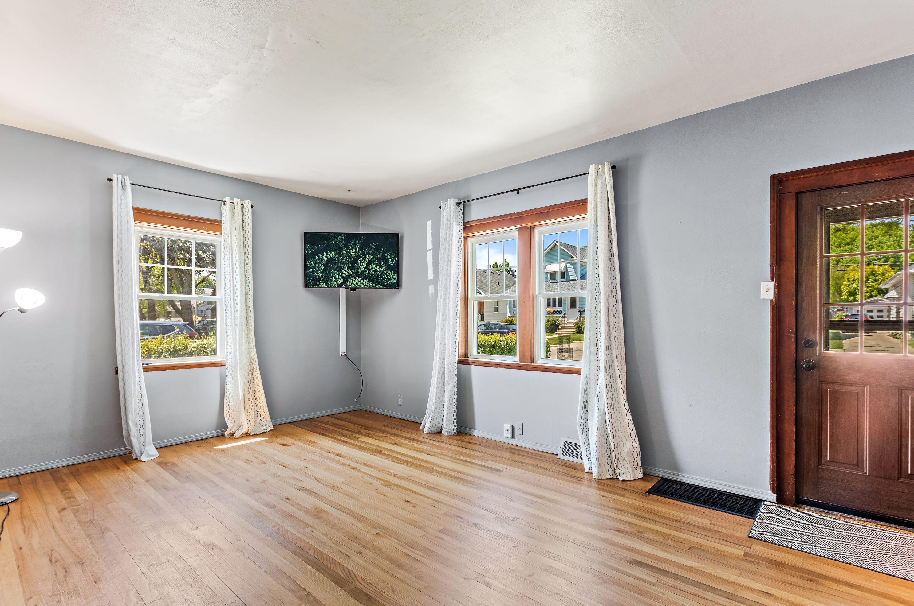 5609 34th Ave, Kenosha, WI 53144