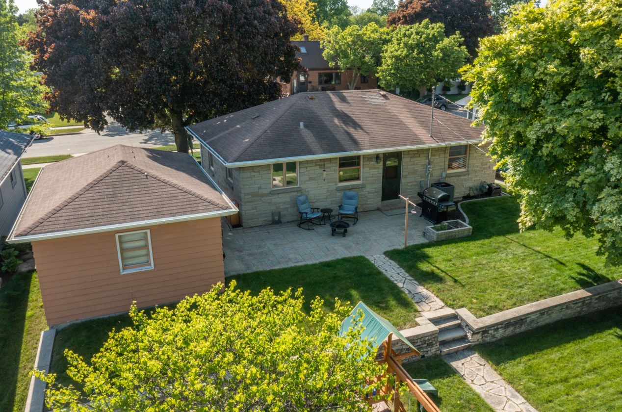 246 Oak St, Mayville, WI 53050