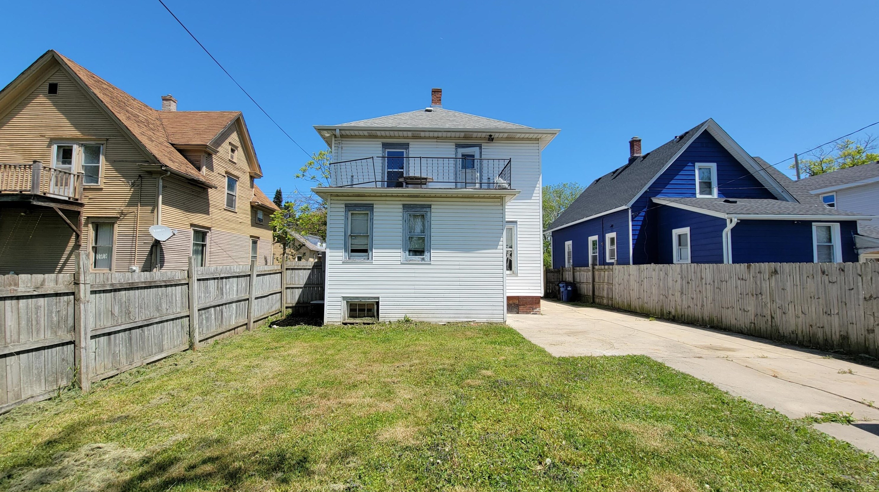 1818 Geneva St, Racine WI  53402-4624 exterior