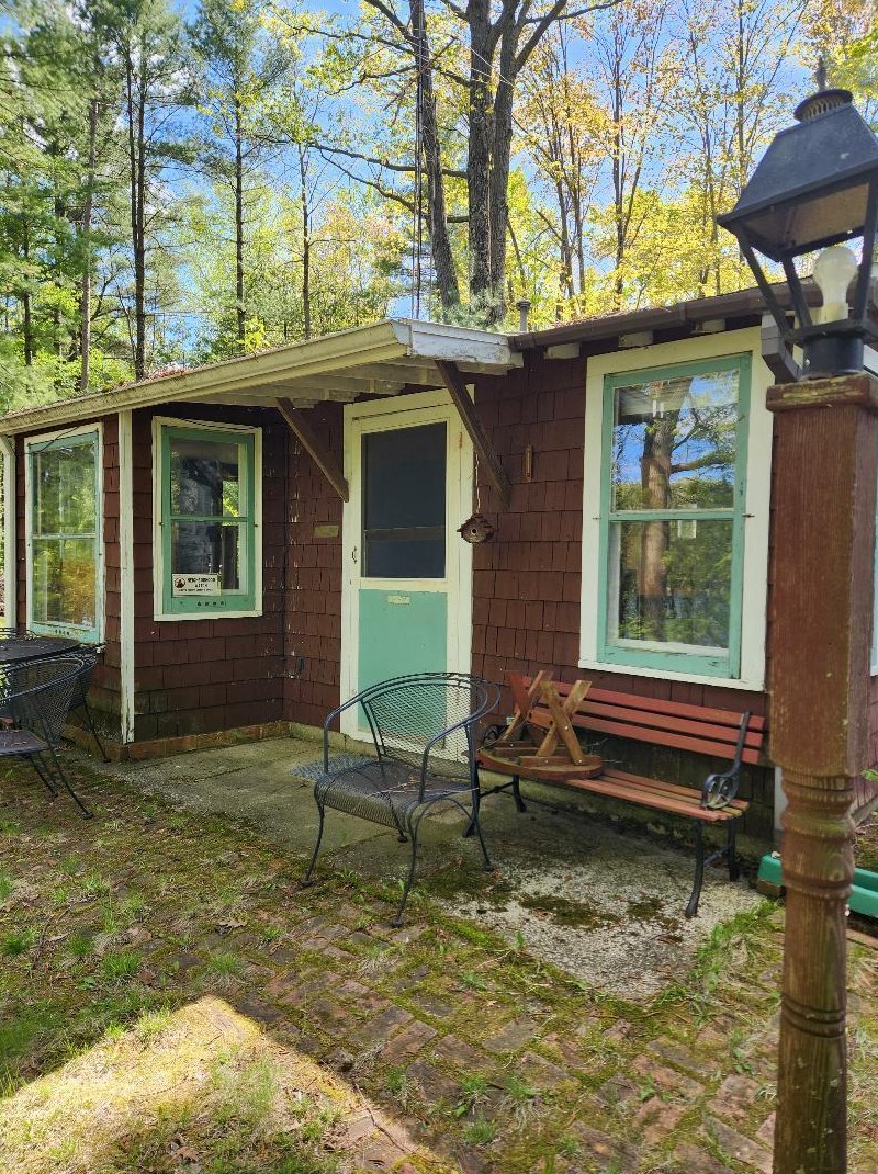 10286 Marl Lake Rd, Pound, WI 54161