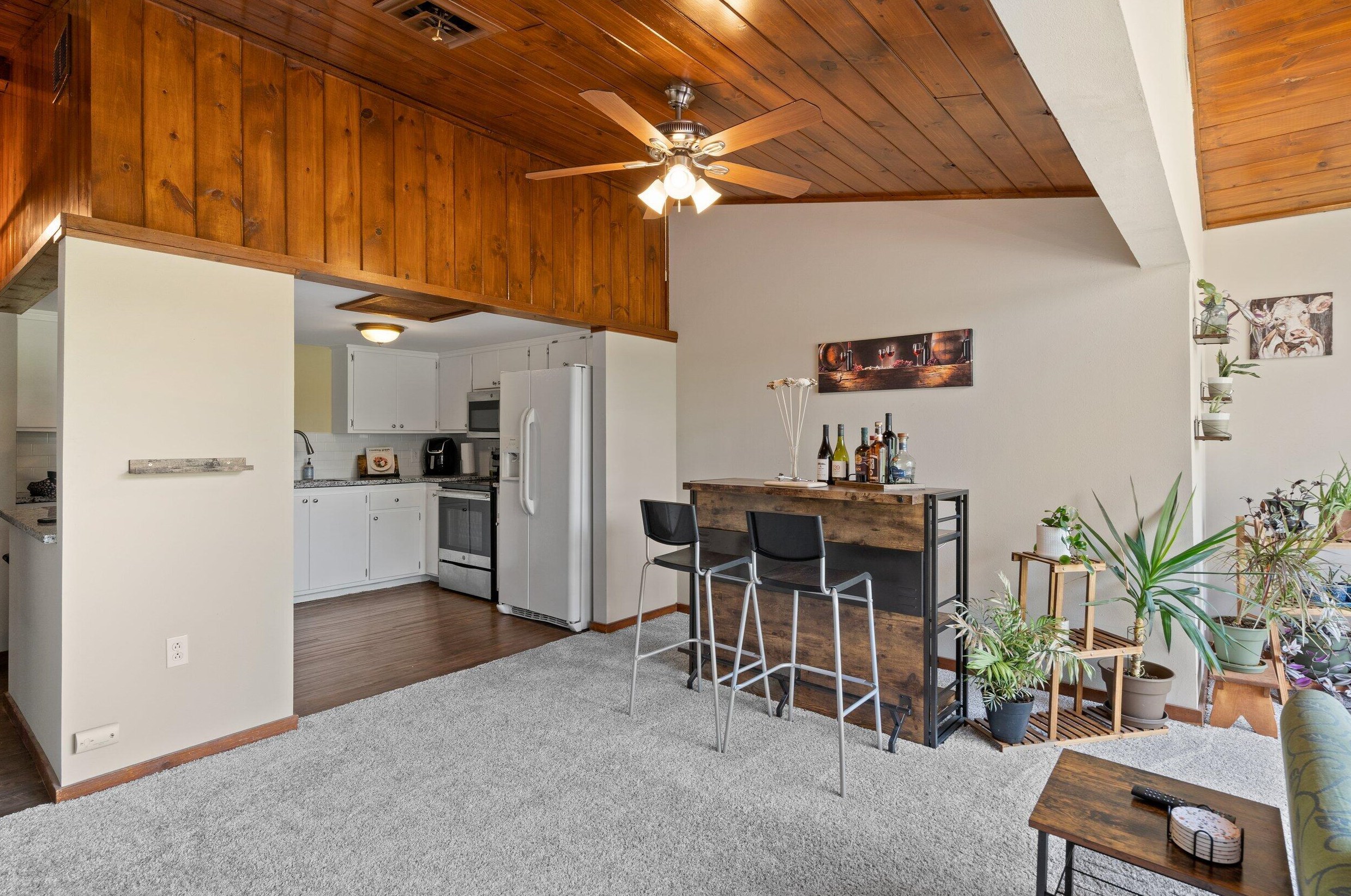 388 Prairie Run, Grafton WI  53024-1176 exterior