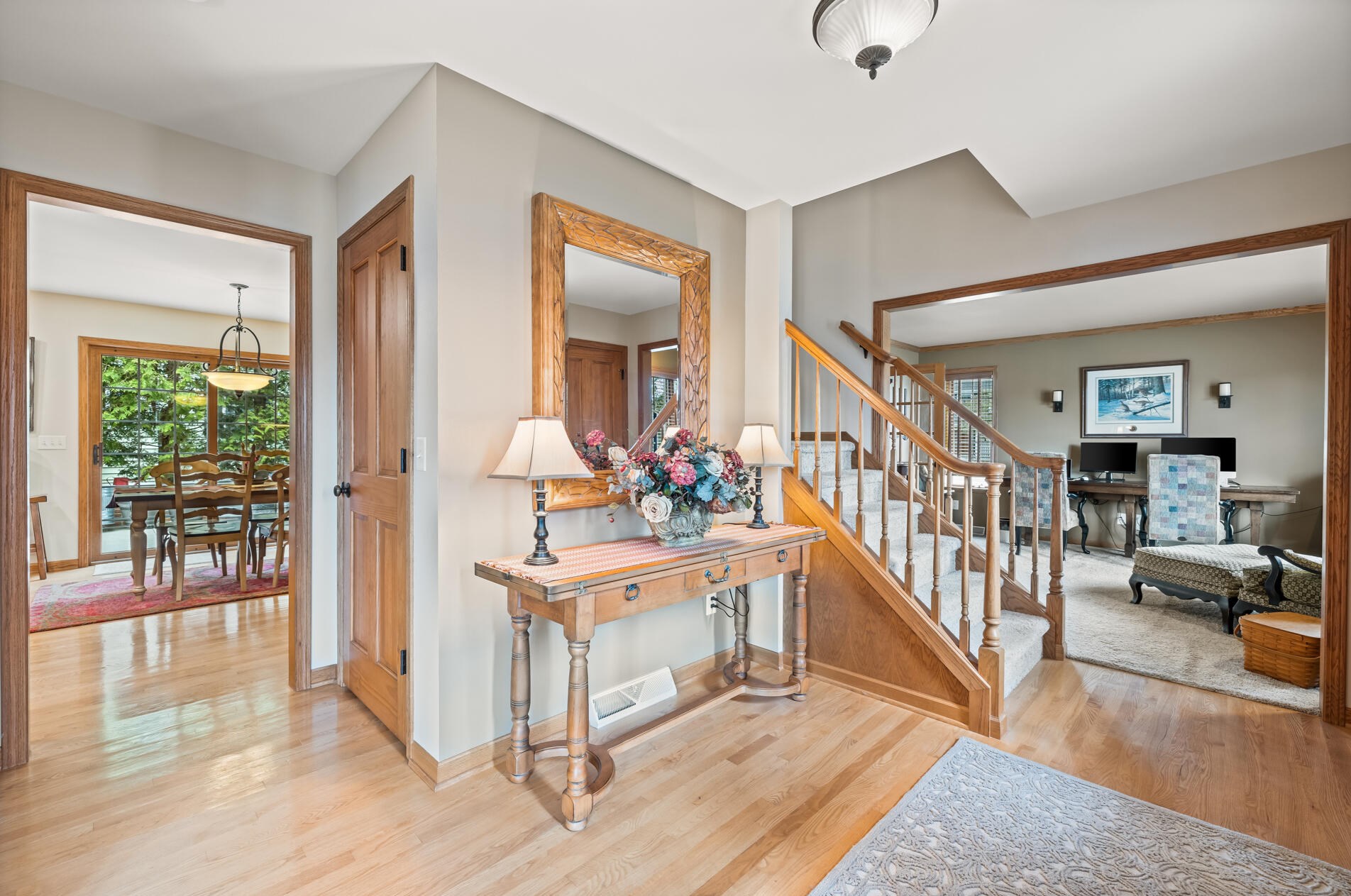 1239 Canary Ln, Grafton, WI 53024-1763