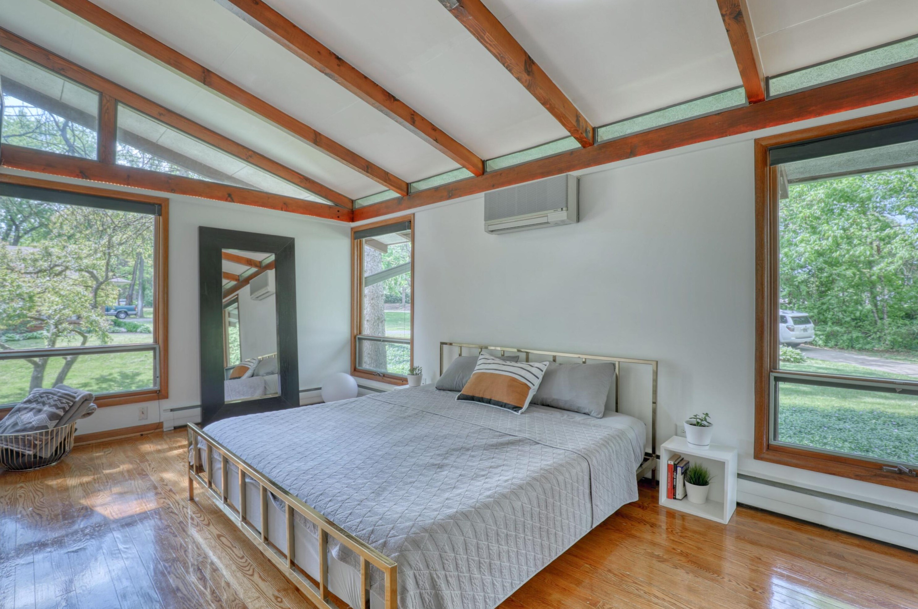 5221 Chicory Rd, Racine WI 53403-9709 exterior