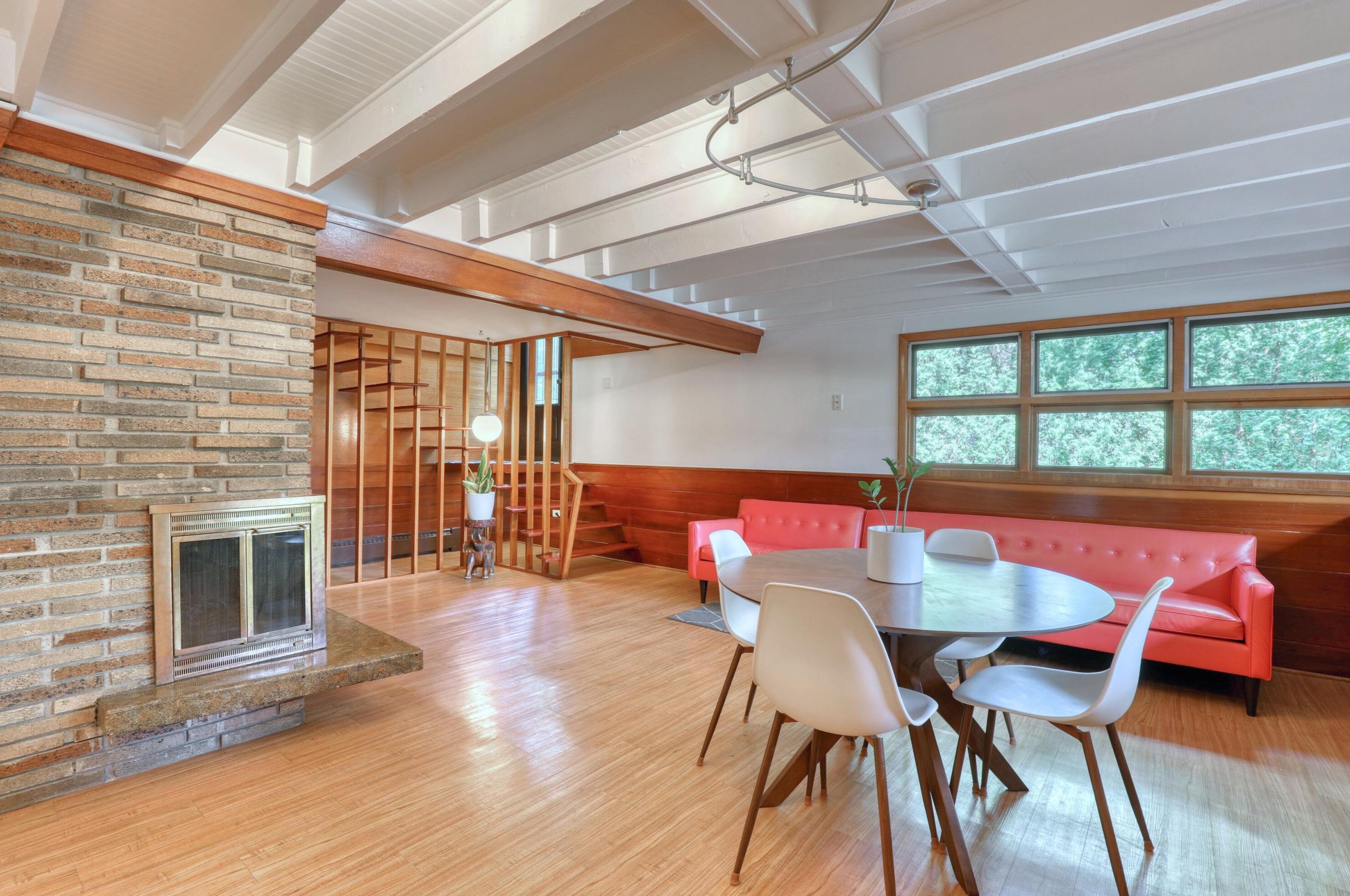 5221 Chicory Rd, Racine WI 53403-9709 exterior