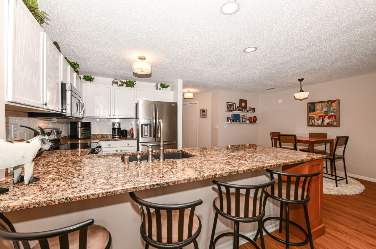2222 Landings Ln, Delavan WI  53115-3976 exterior