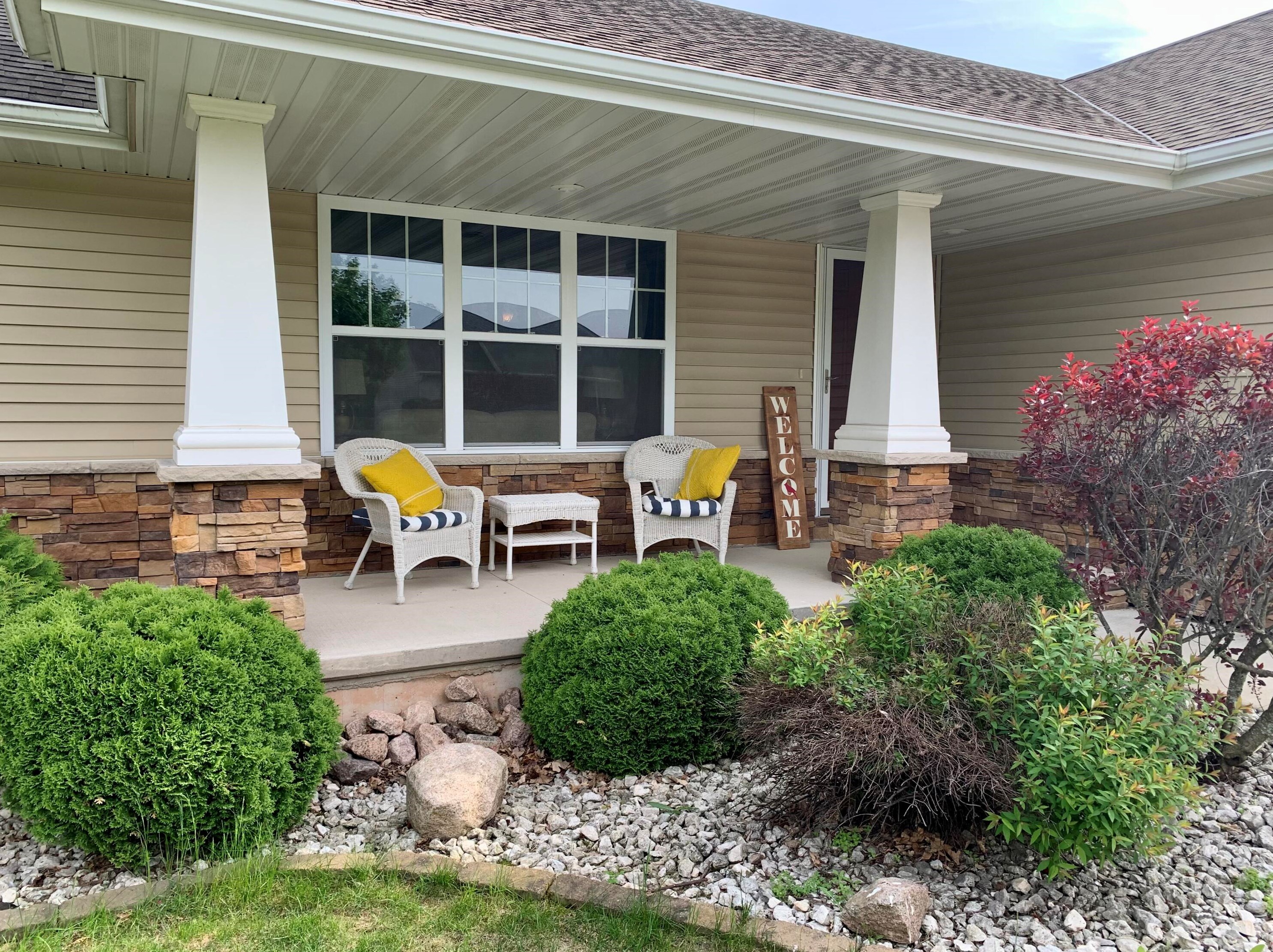 3374 Celine Way, Green Bay, WI 54311