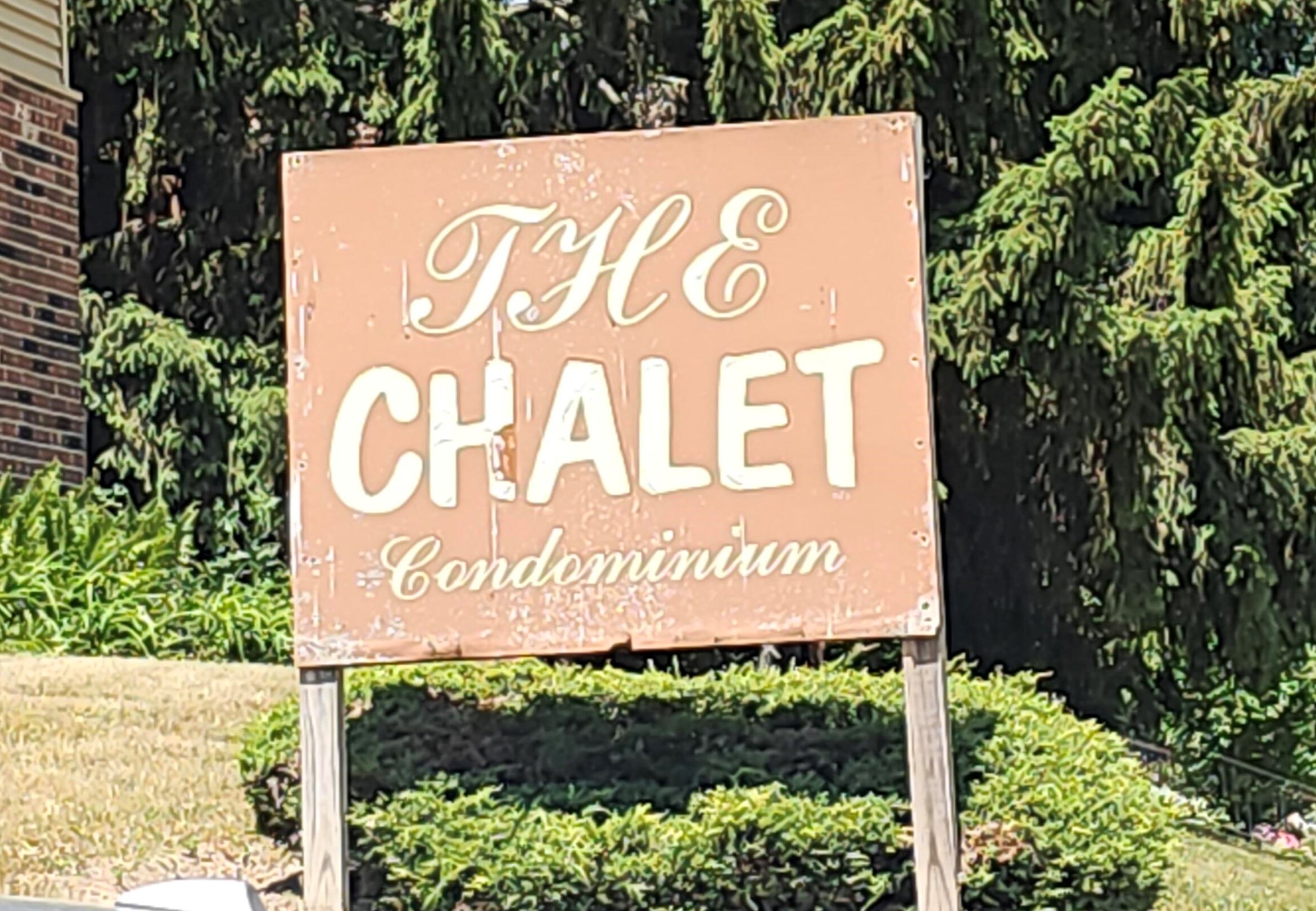 7721 N 60th St #203, Milwaukee, WI 53223