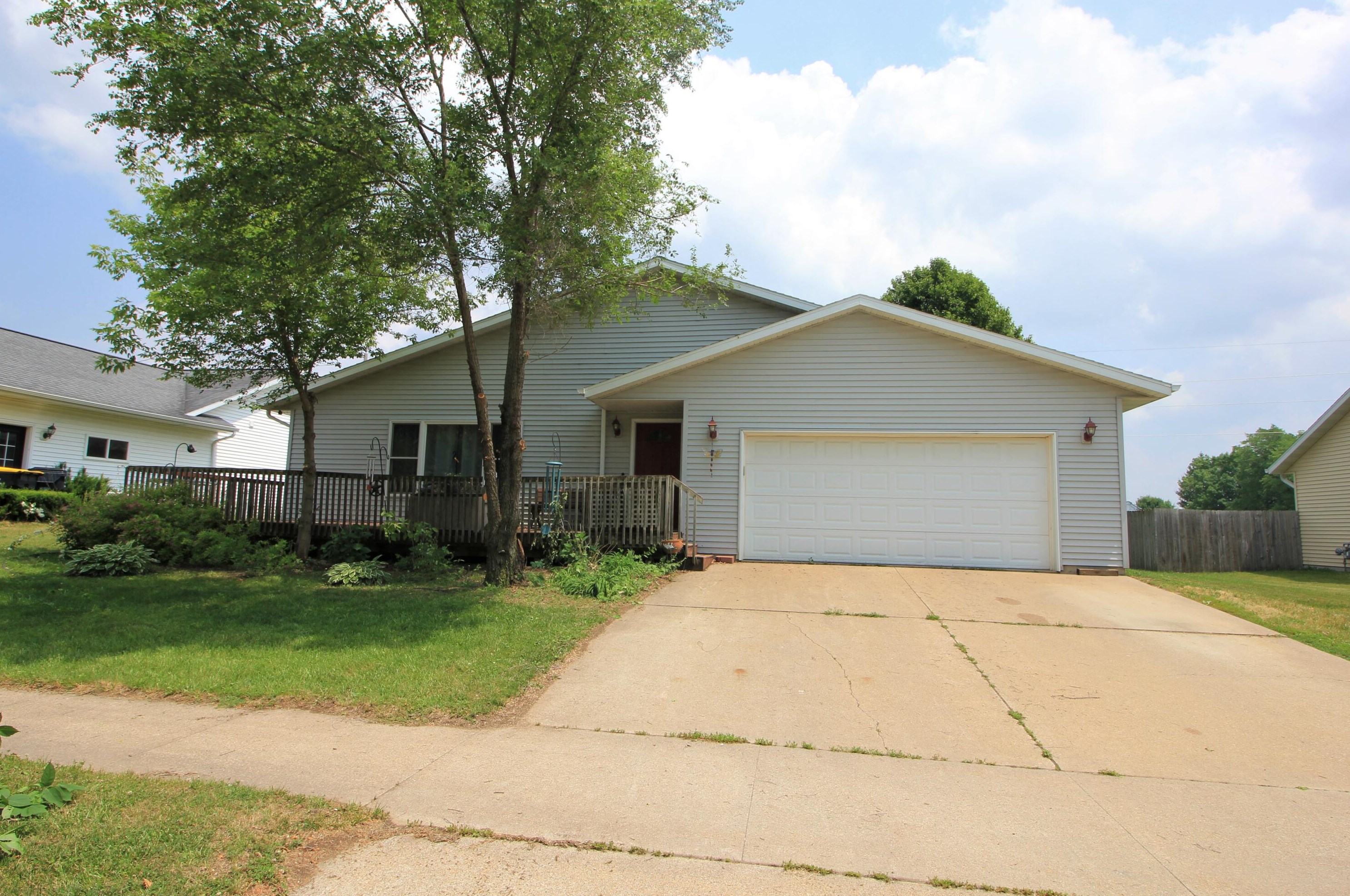 205 Nicholas St, Tomah, WI 54660
