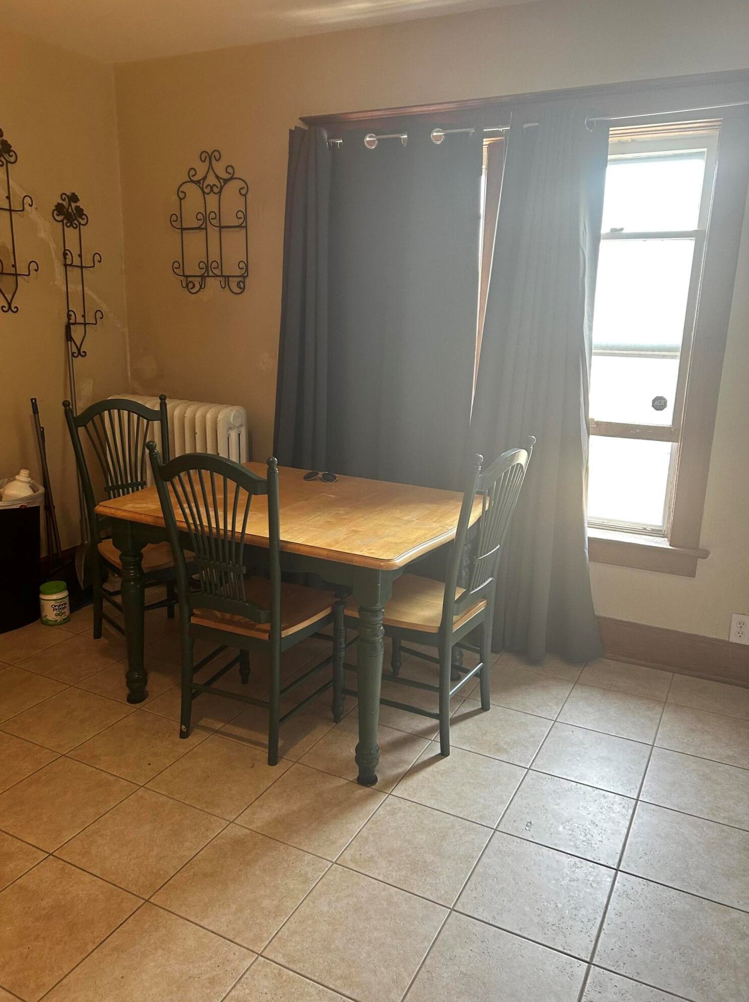 1910 Lasalle St, Racine WI  53402-4632 exterior