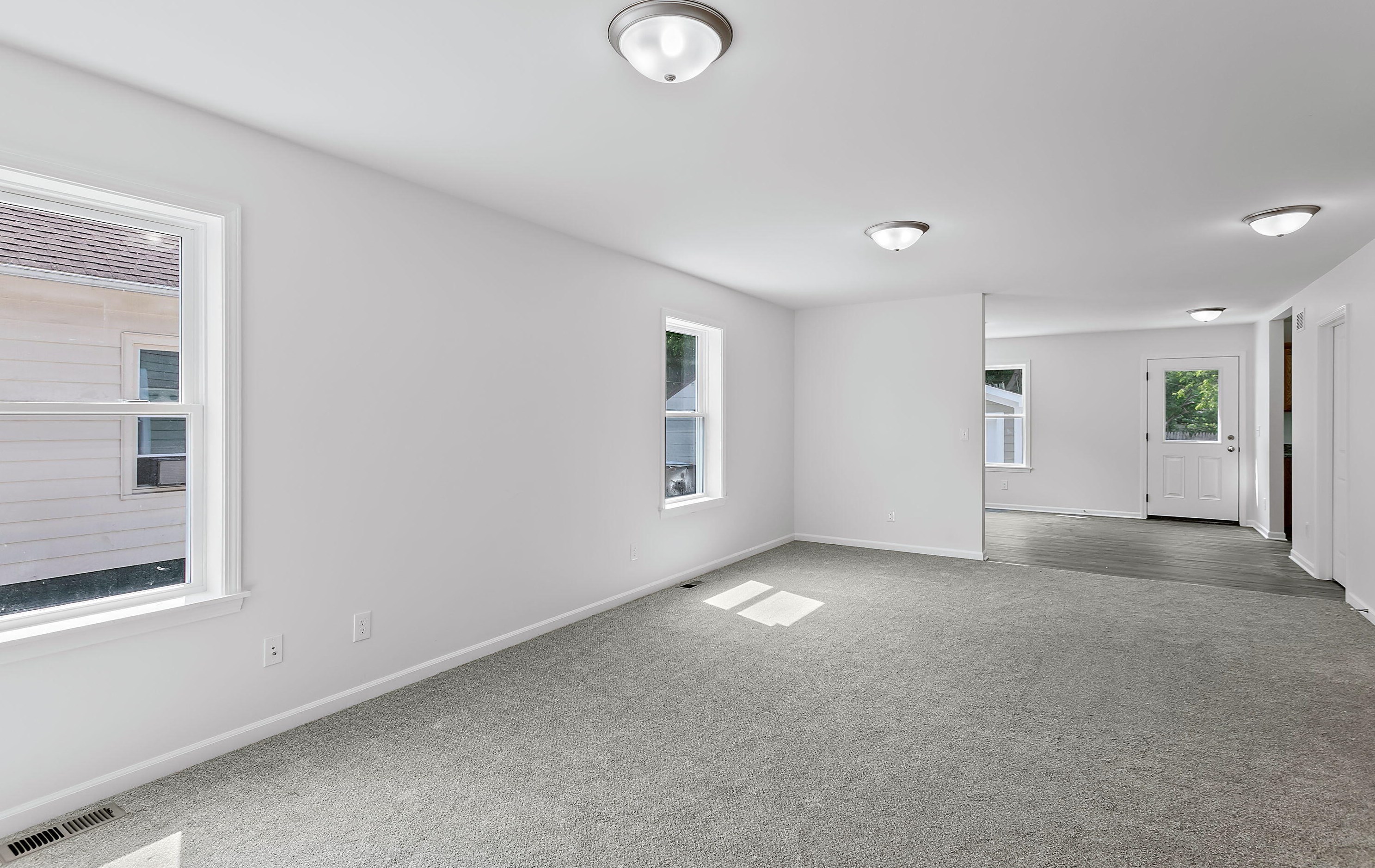 1317 Albert St, Racine, WI 53404-2709