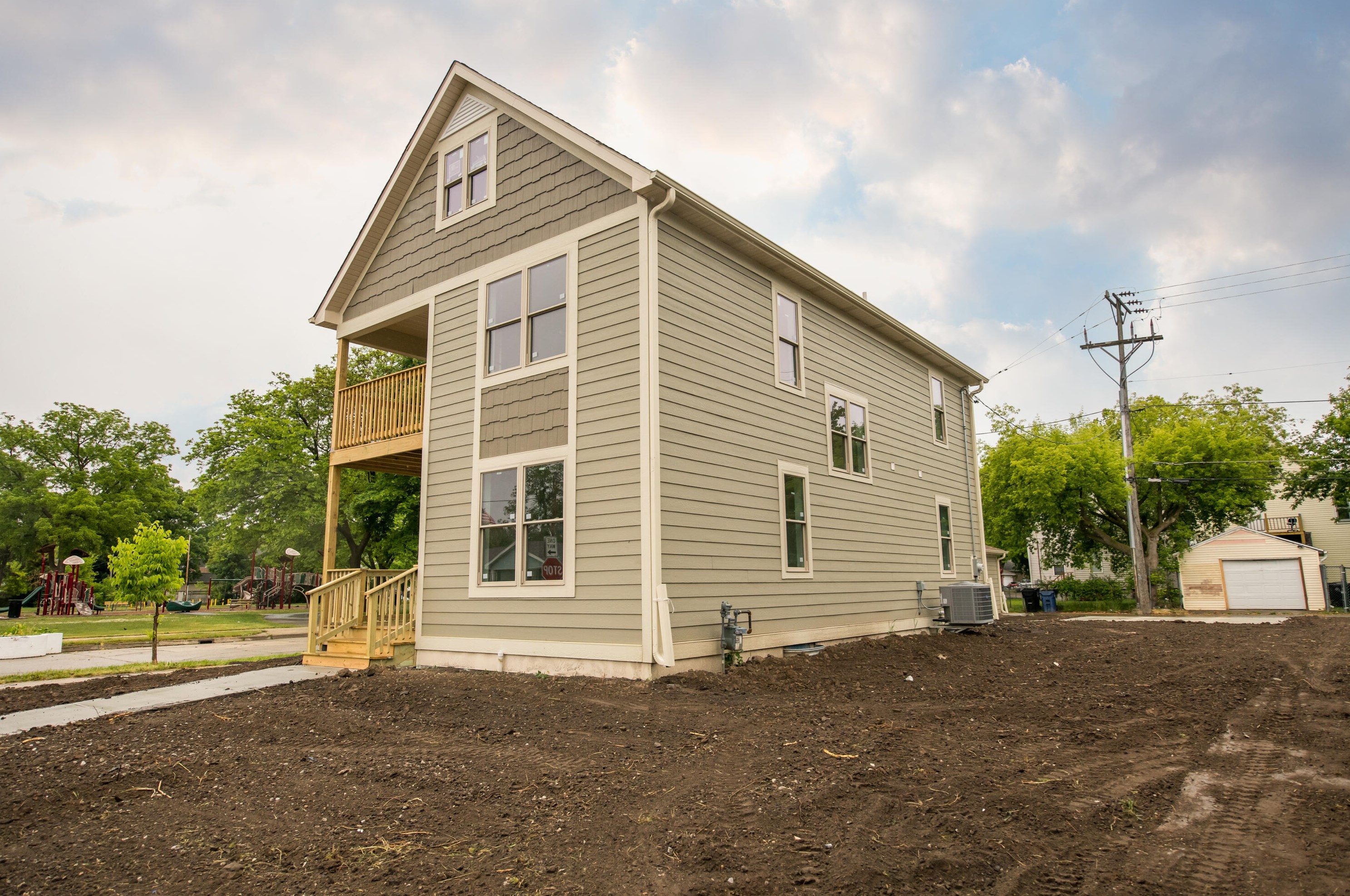 1801 Mead St, Racine, WI 53403-2619