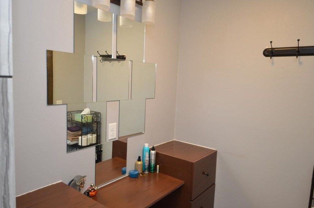 3800 Turnwood Dr, Richfield WI  53076-9633 exterior