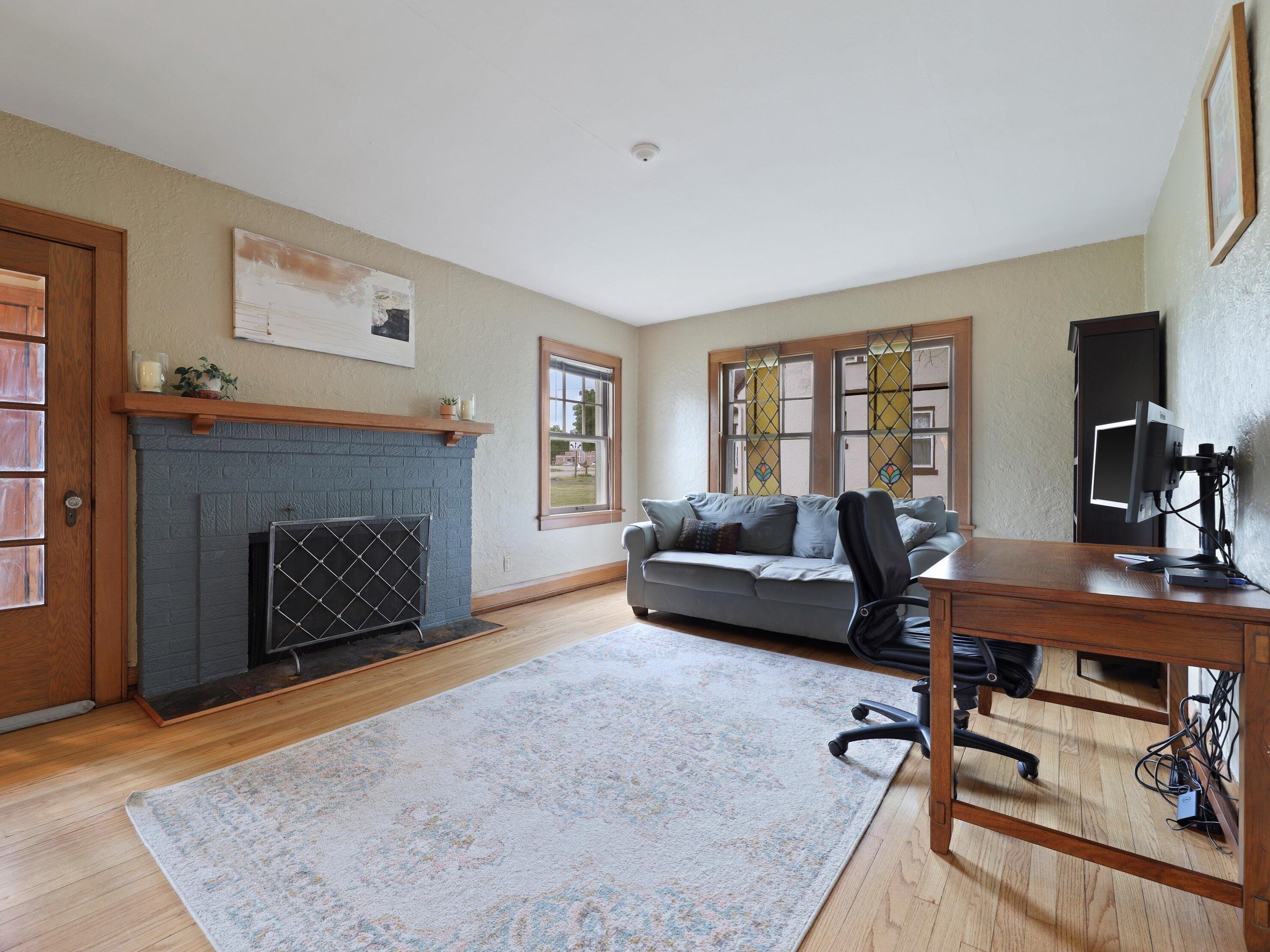 4526 Taylor Ave, Racine, WI 53405-4645