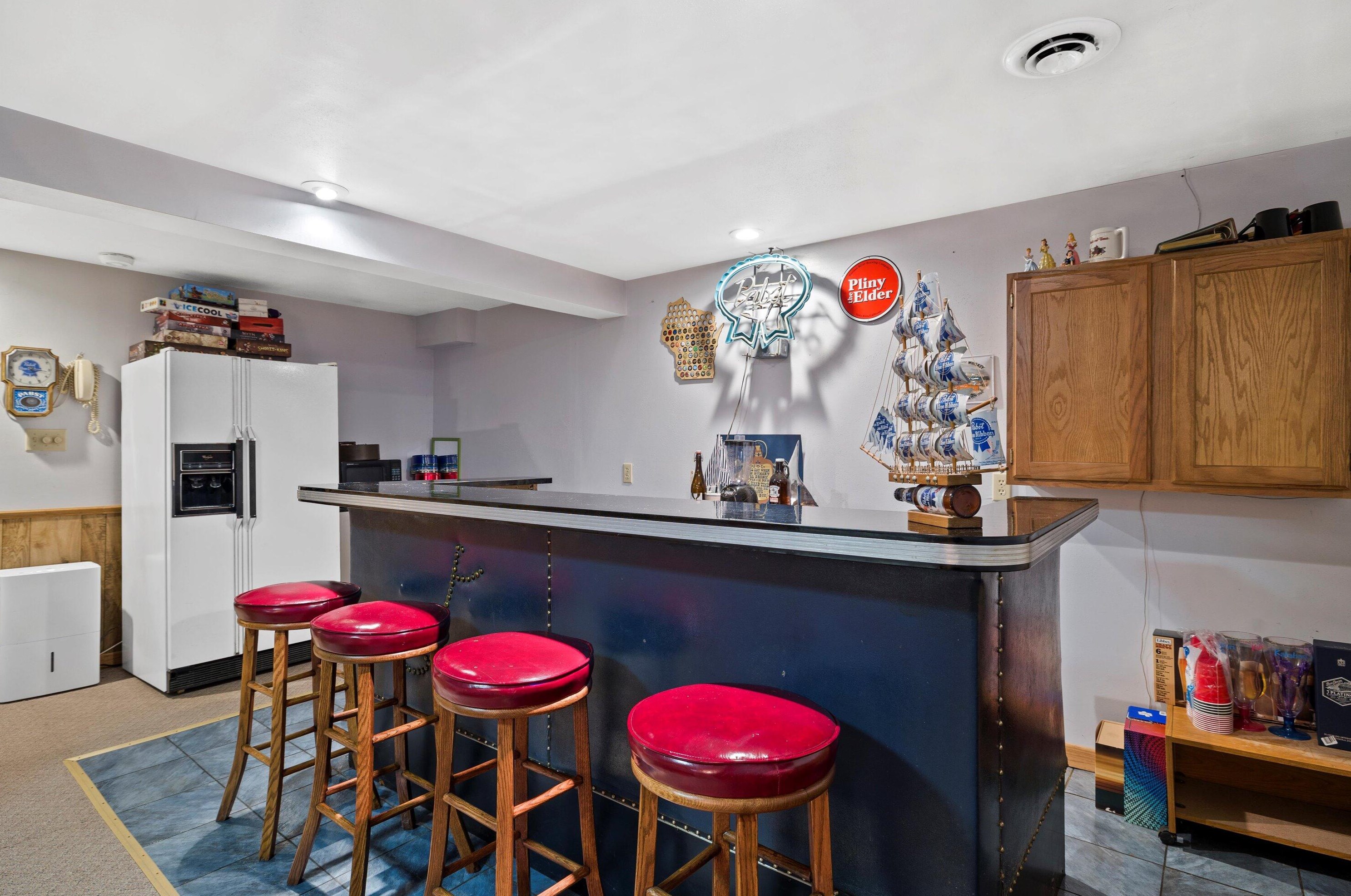 4617 109, Milwaukee WI 53225-4405 exterior