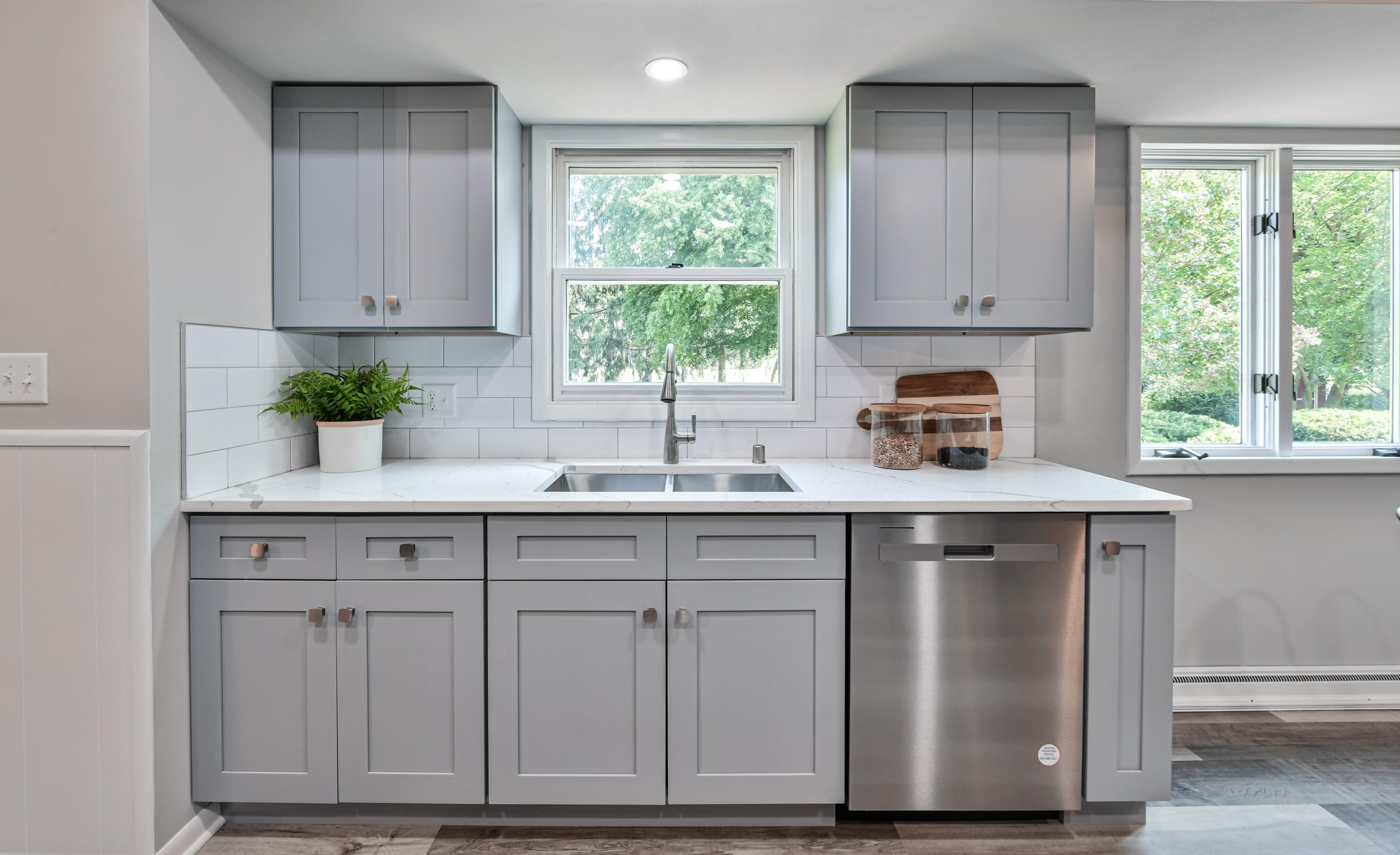 14140 Regis St, Brookfield WI  53005-1657 exterior
