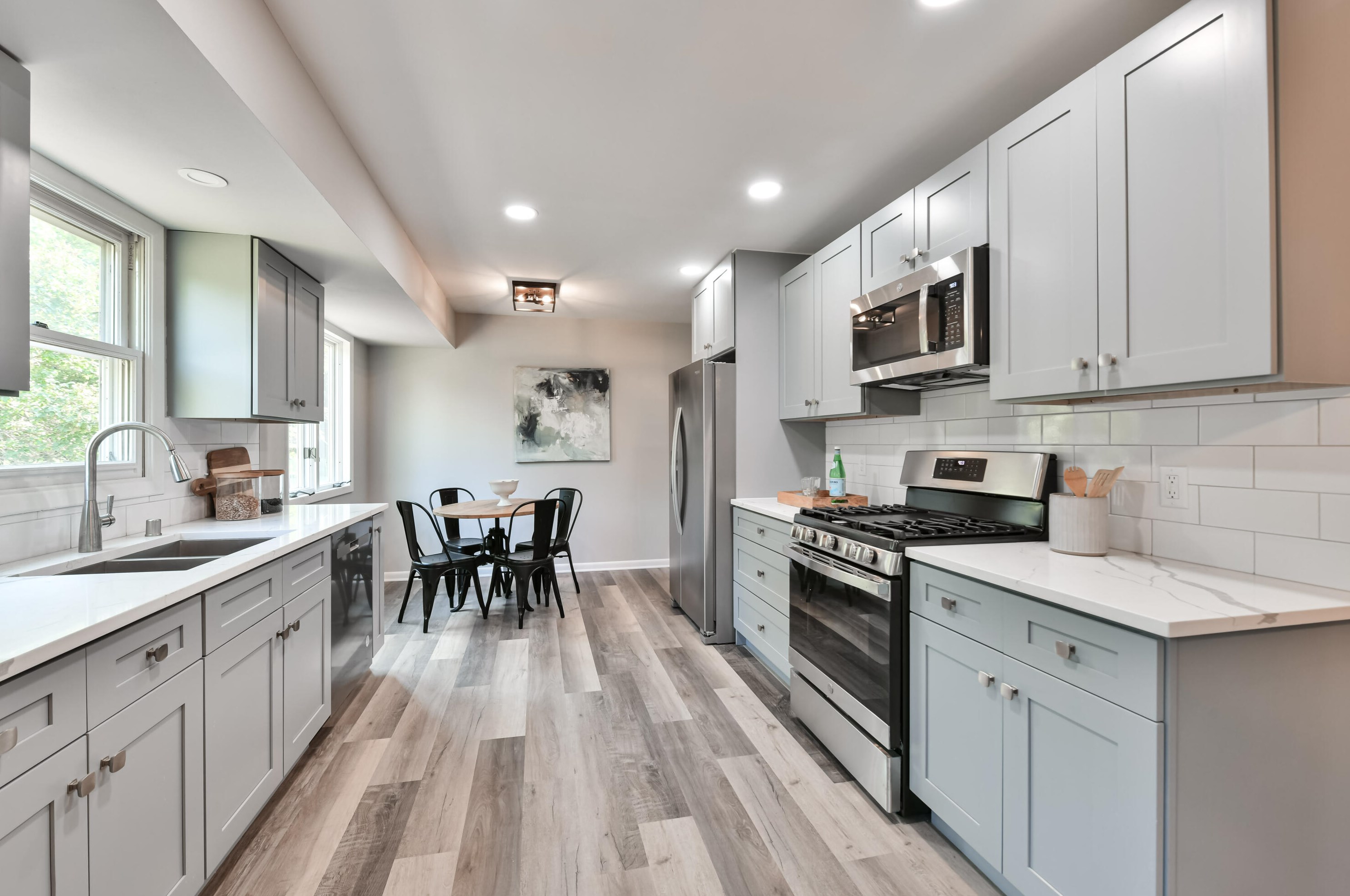 14140 Regis St, Brookfield WI  53005-1657 exterior