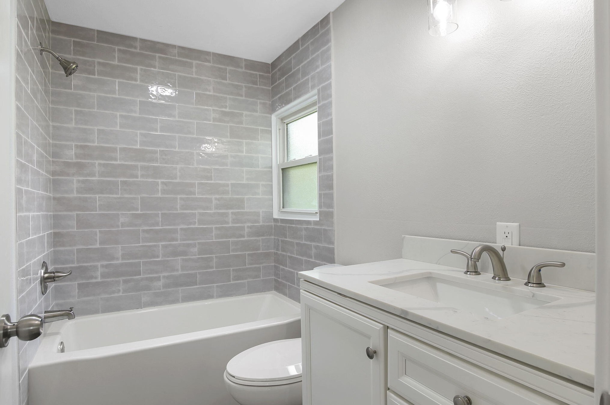 2426 Shoop St, Racine WI  53404-2147 exterior