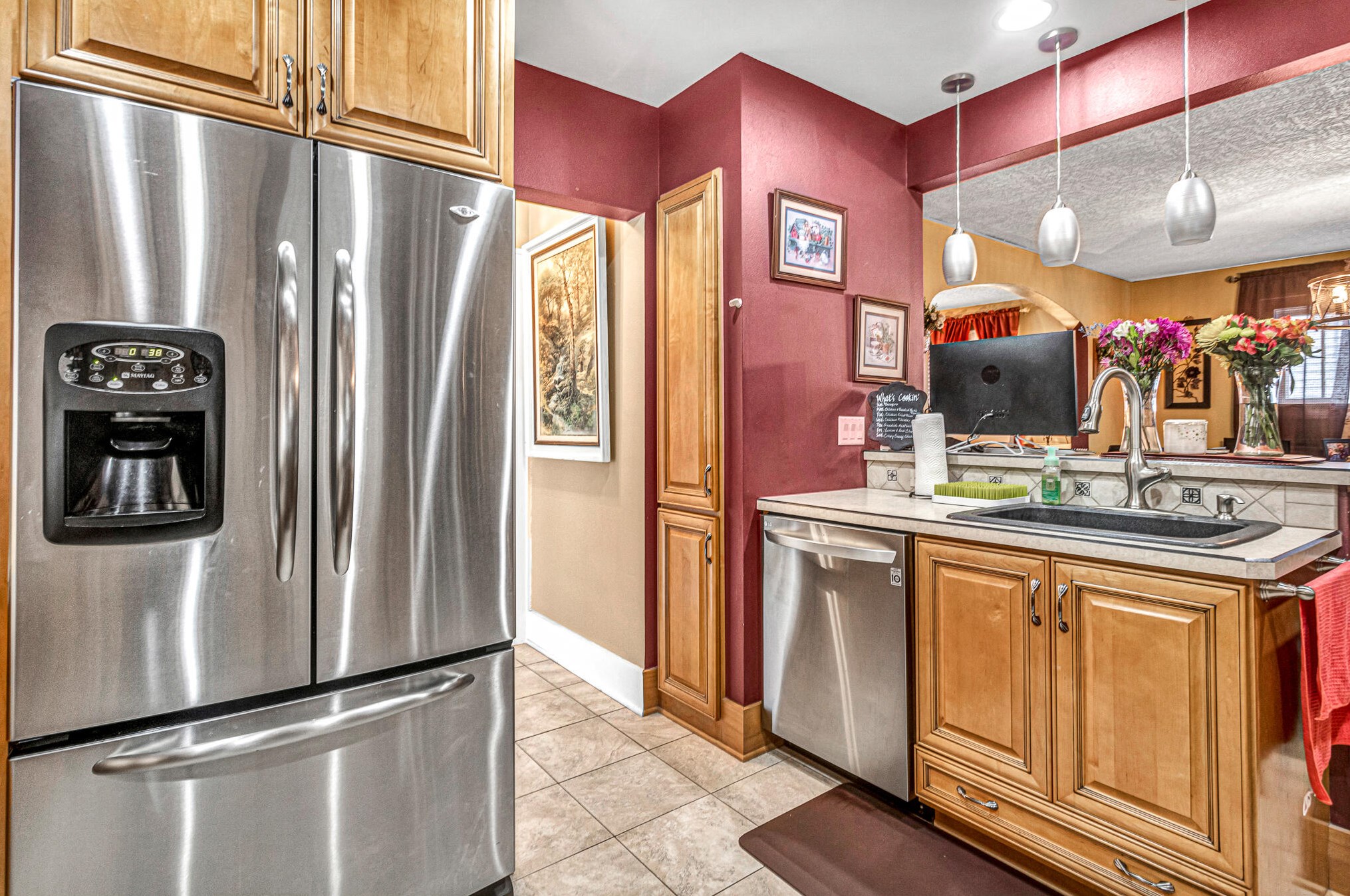 1216 Main Ave, Sheboygan, WI 53083