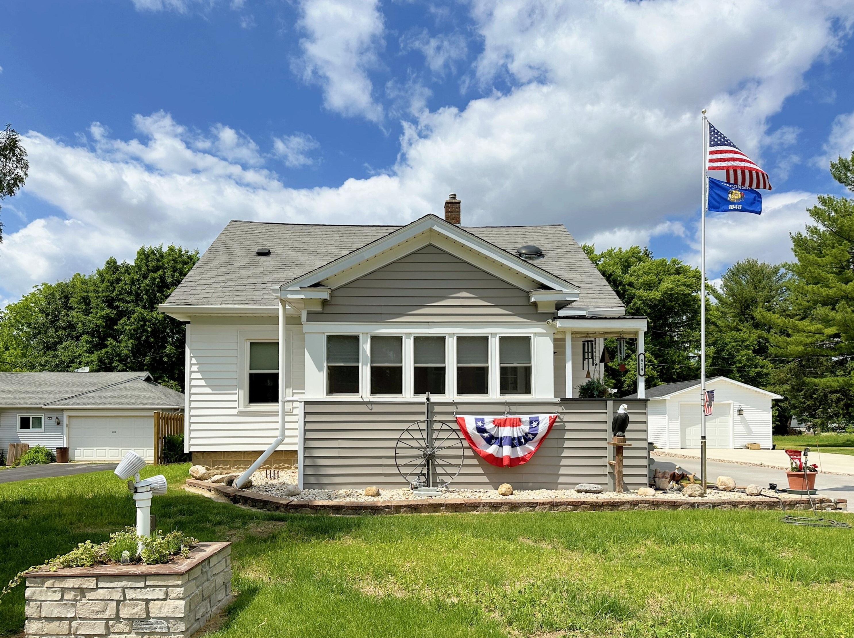 414 W Court St, Elkhorn, WI 53121