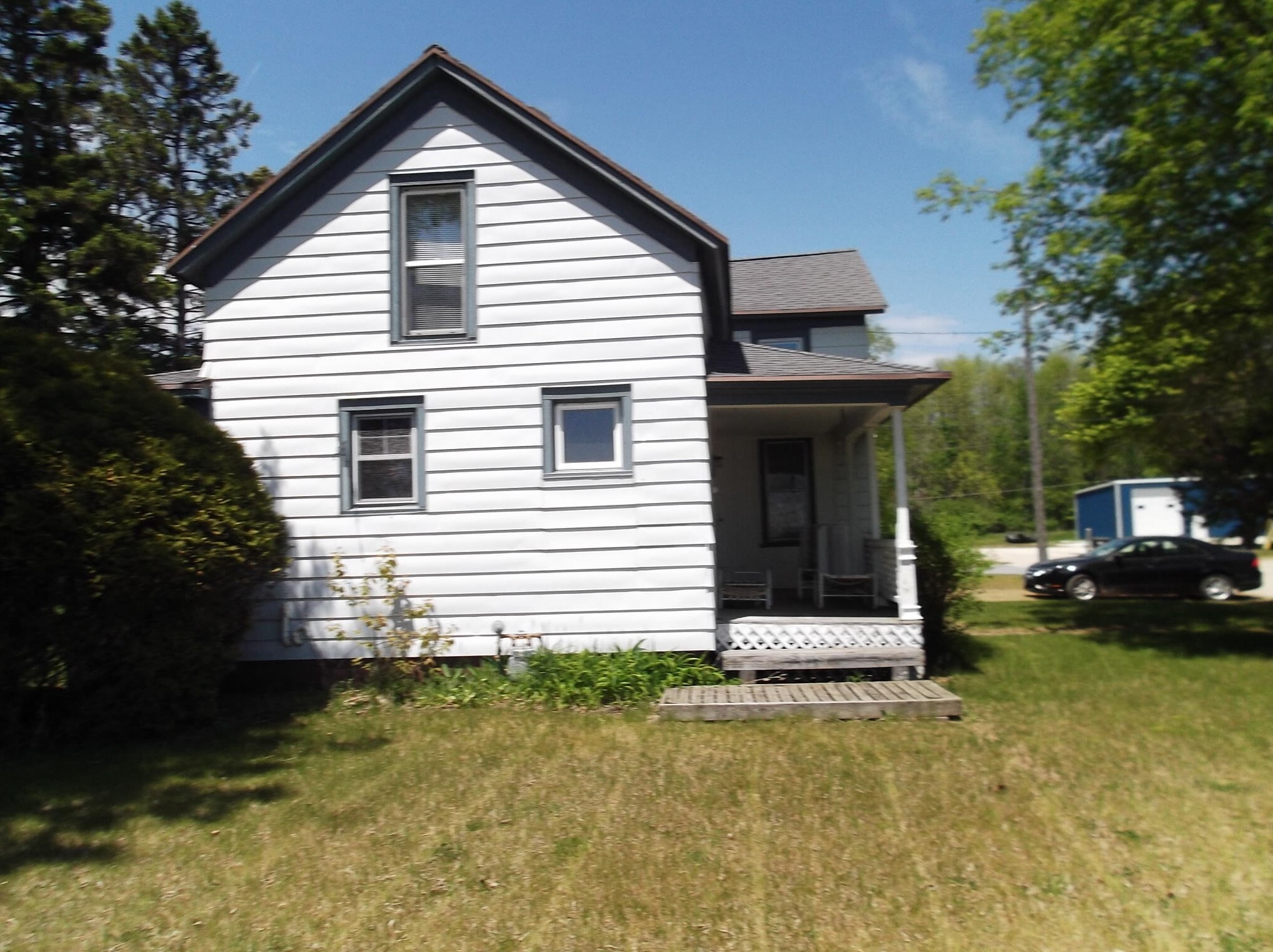 104 Thiede Rd, Two Rivers, WI 54241