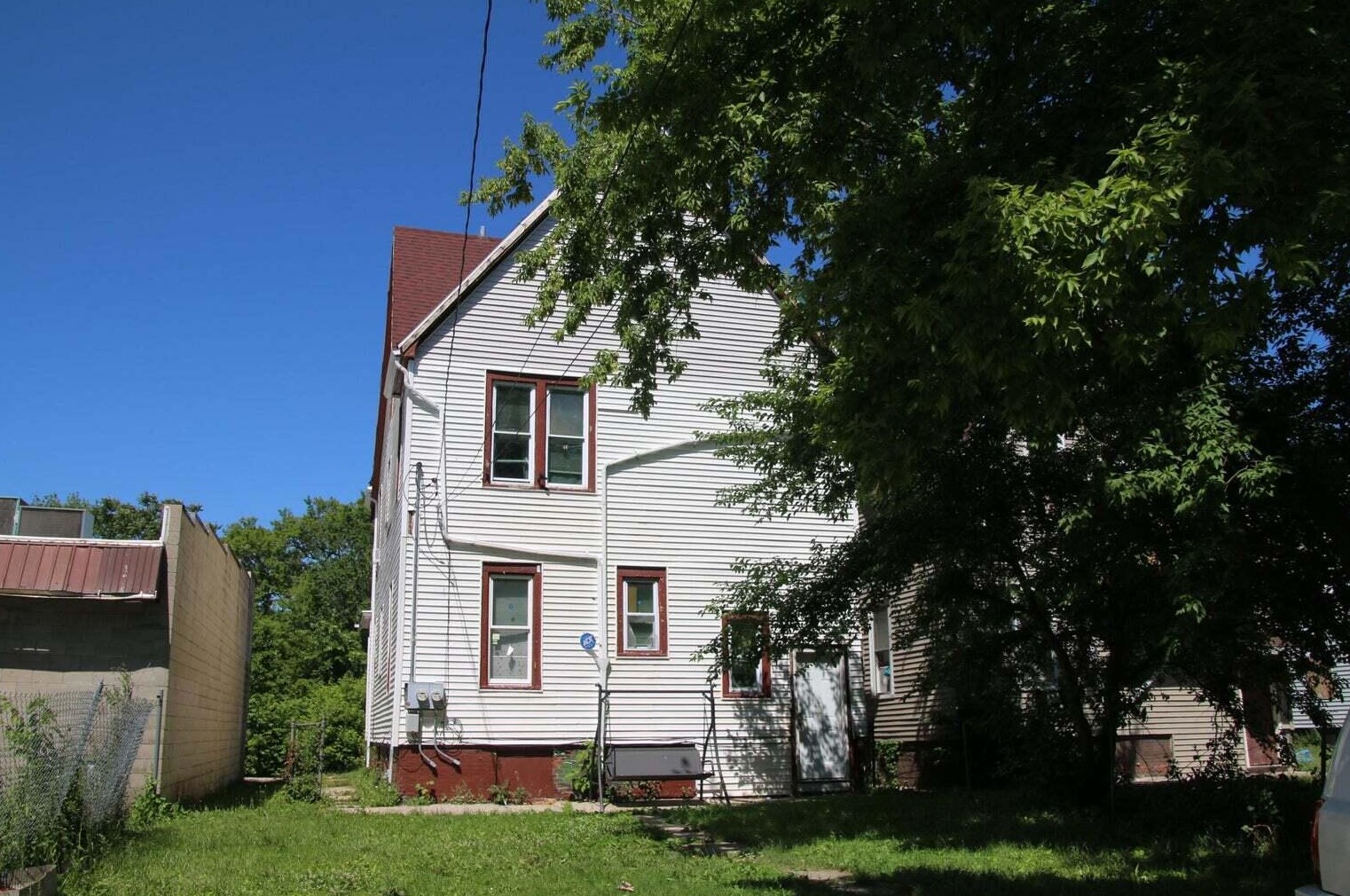 2508 N 35th St #2508a, Milwaukee, WI 53210