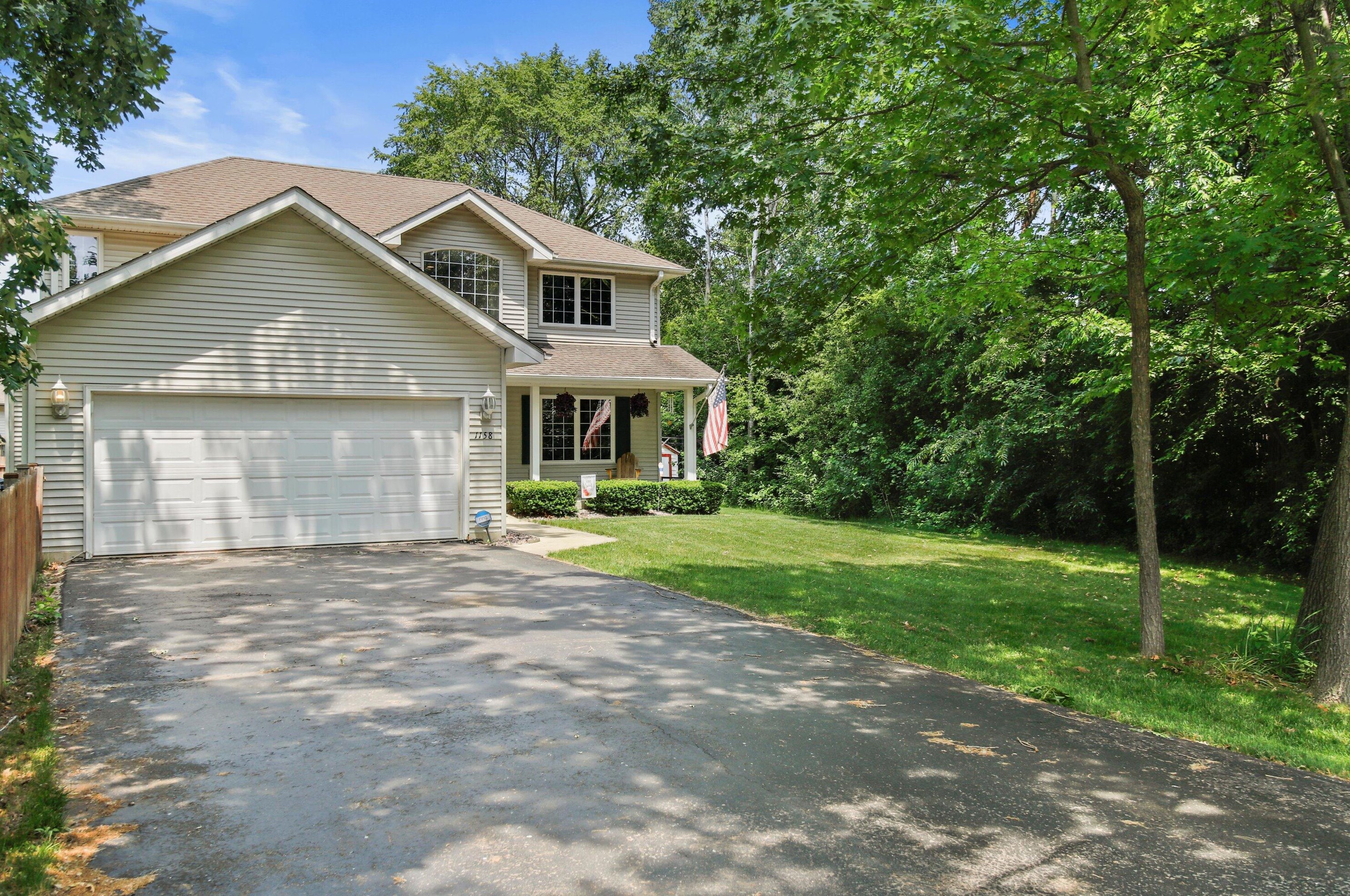 1158 101 St, Kenosha WI 53158-4034 exterior