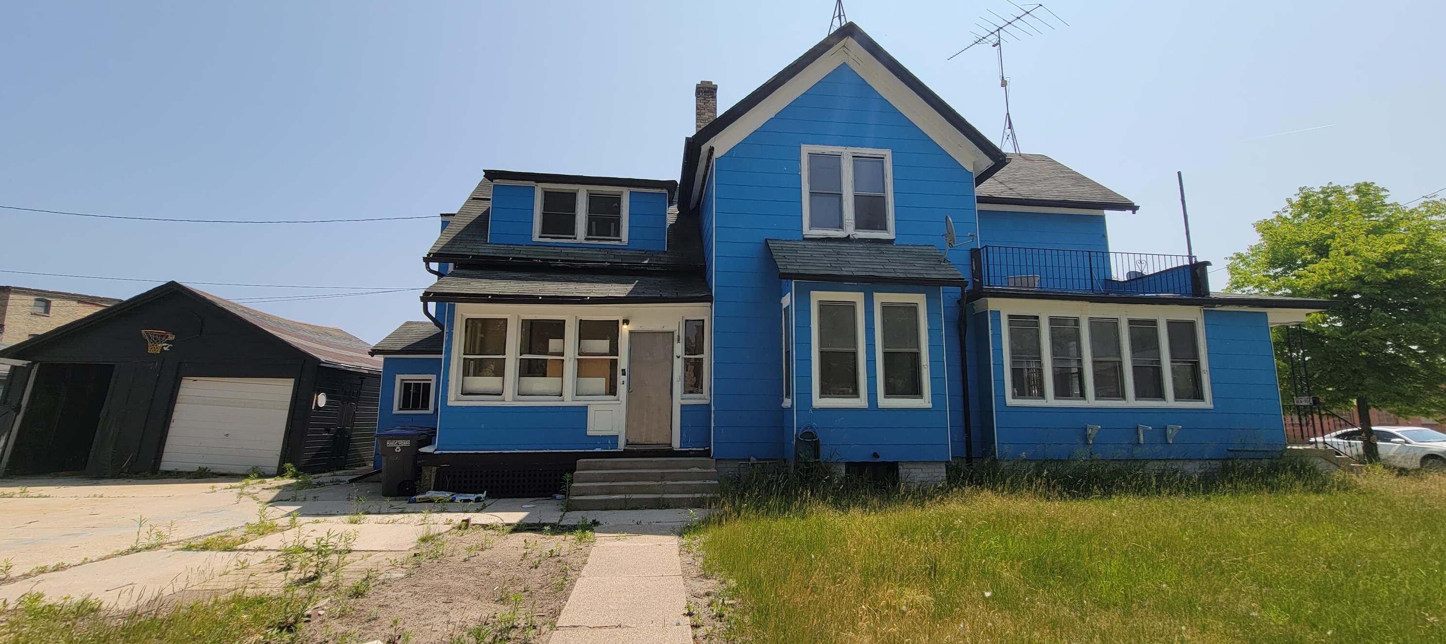 1234 Center Ave, Sheboygan, WI 53081