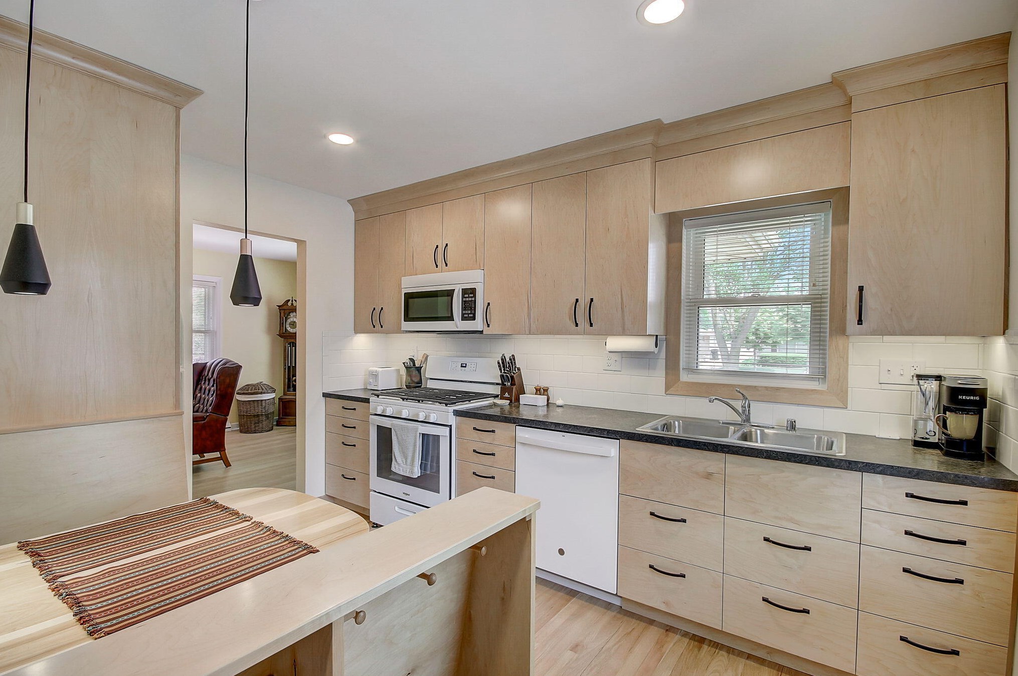 1127 Sheraton Dr, Racine WI  53402-3340 exterior