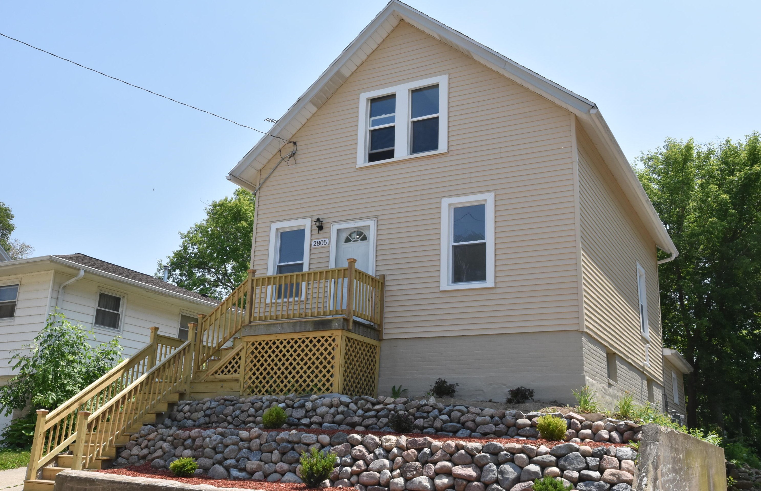 2805 High St, Racine, WI 53404-2434